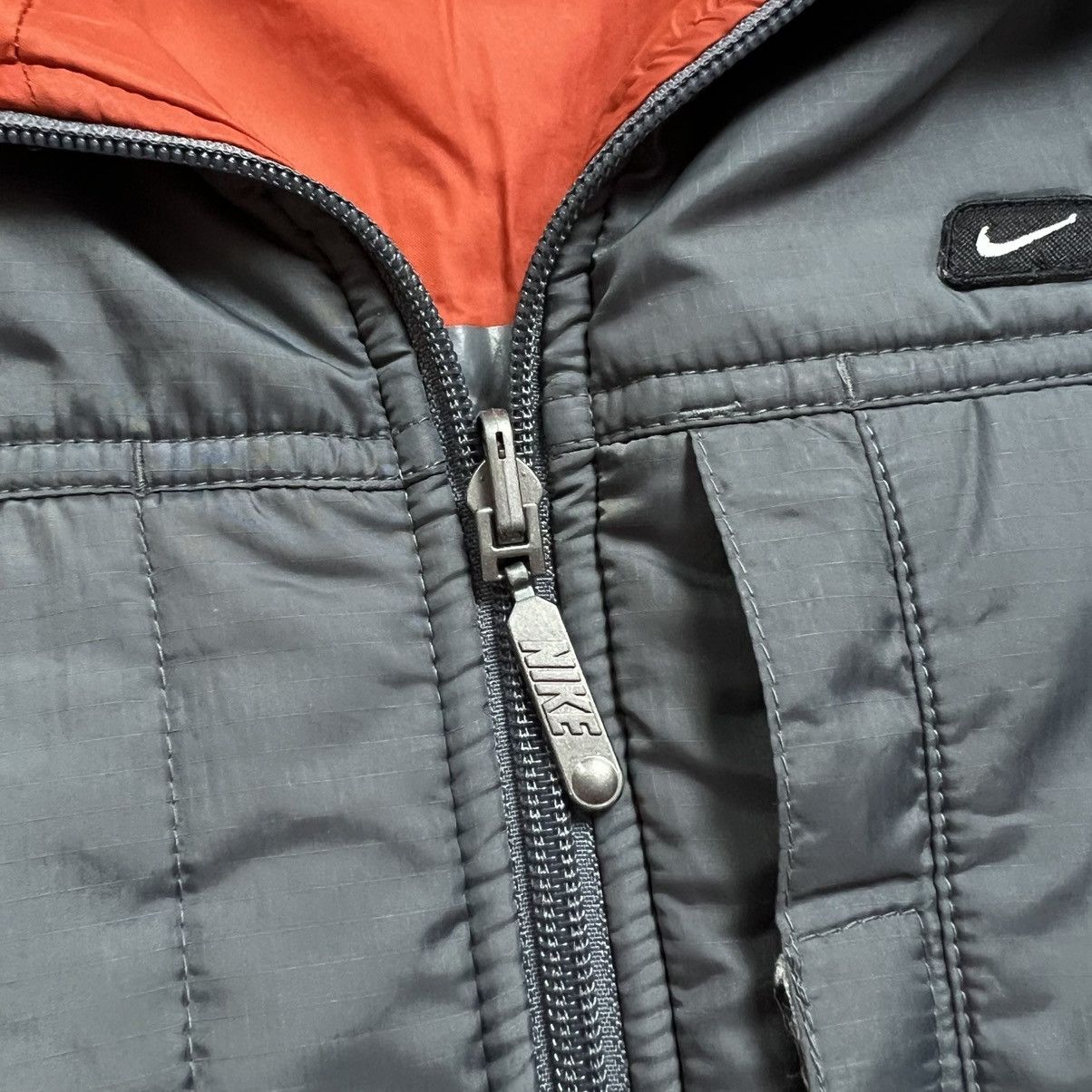 Nike 90s NIKE REVERSIBLE VINTAGE Y2K NYLON RETRO VEST Size US M / EU 48-50 / 2 - 10 Thumbnail