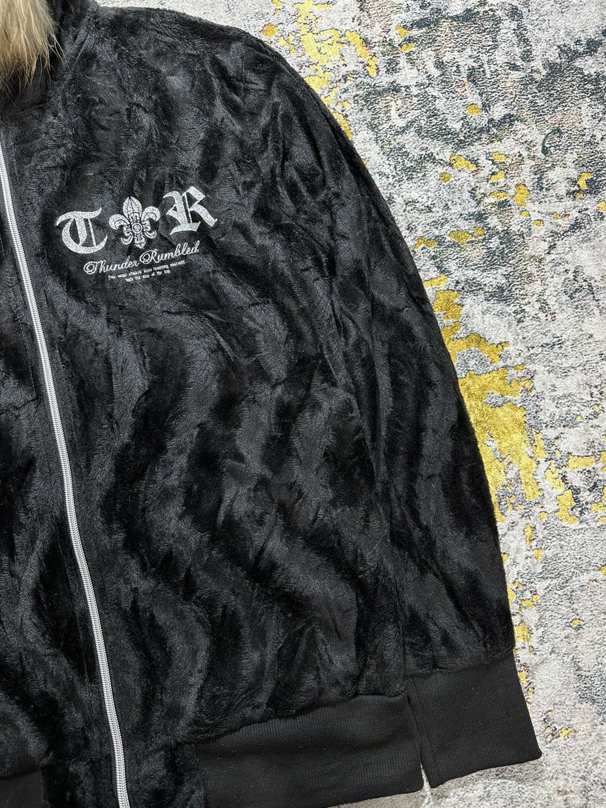 Beauty Beast AHEAD CLASH VELVET WAVY FUR ZIP HOODIE CH IFSIX LGB STYLE Size US L / EU 52-54 / 3 - 4 Thumbnail