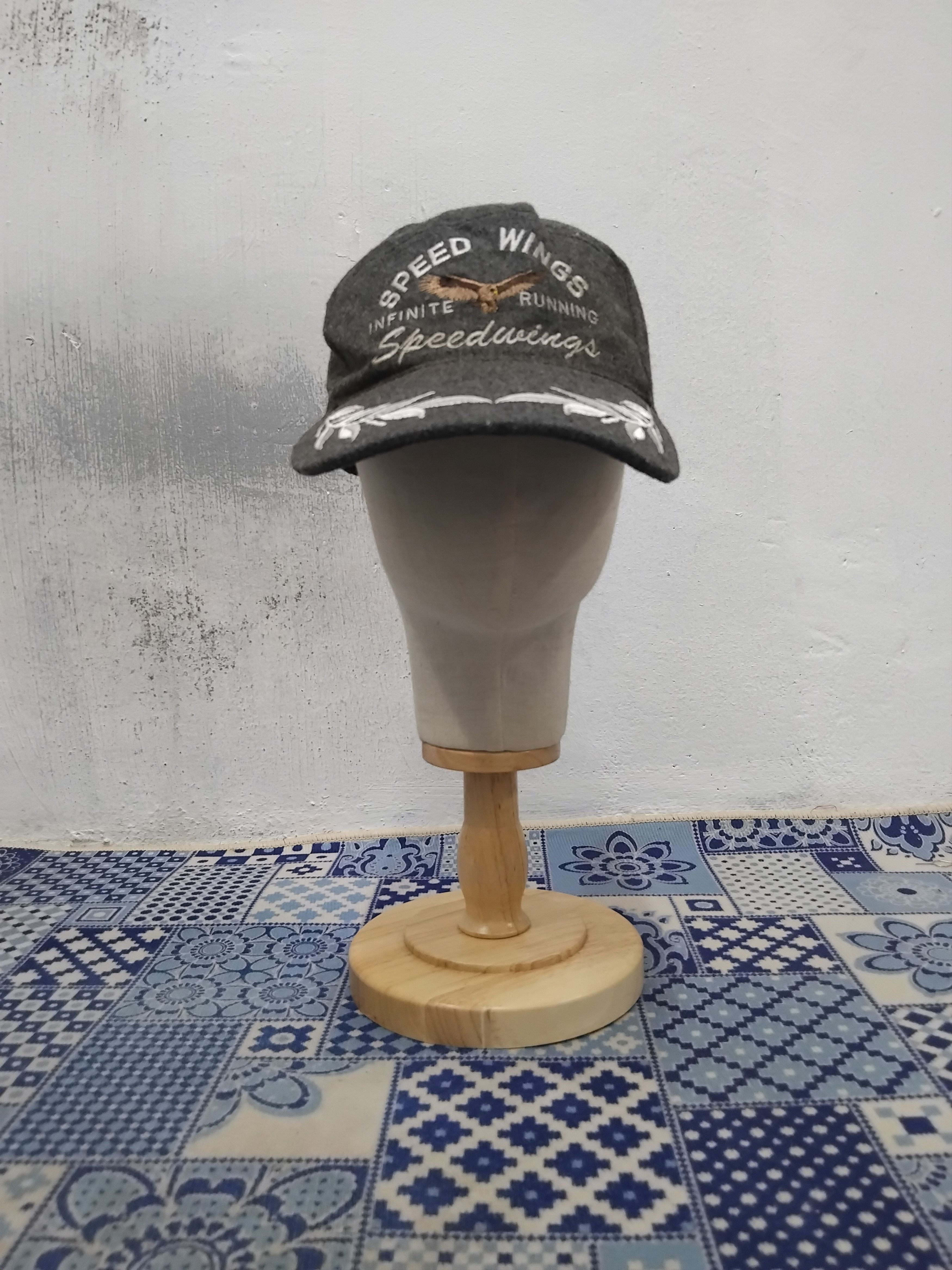Japanese Brand Vintage Speedwings infinite running cap Size ONE SIZE - 1 Thumbnail