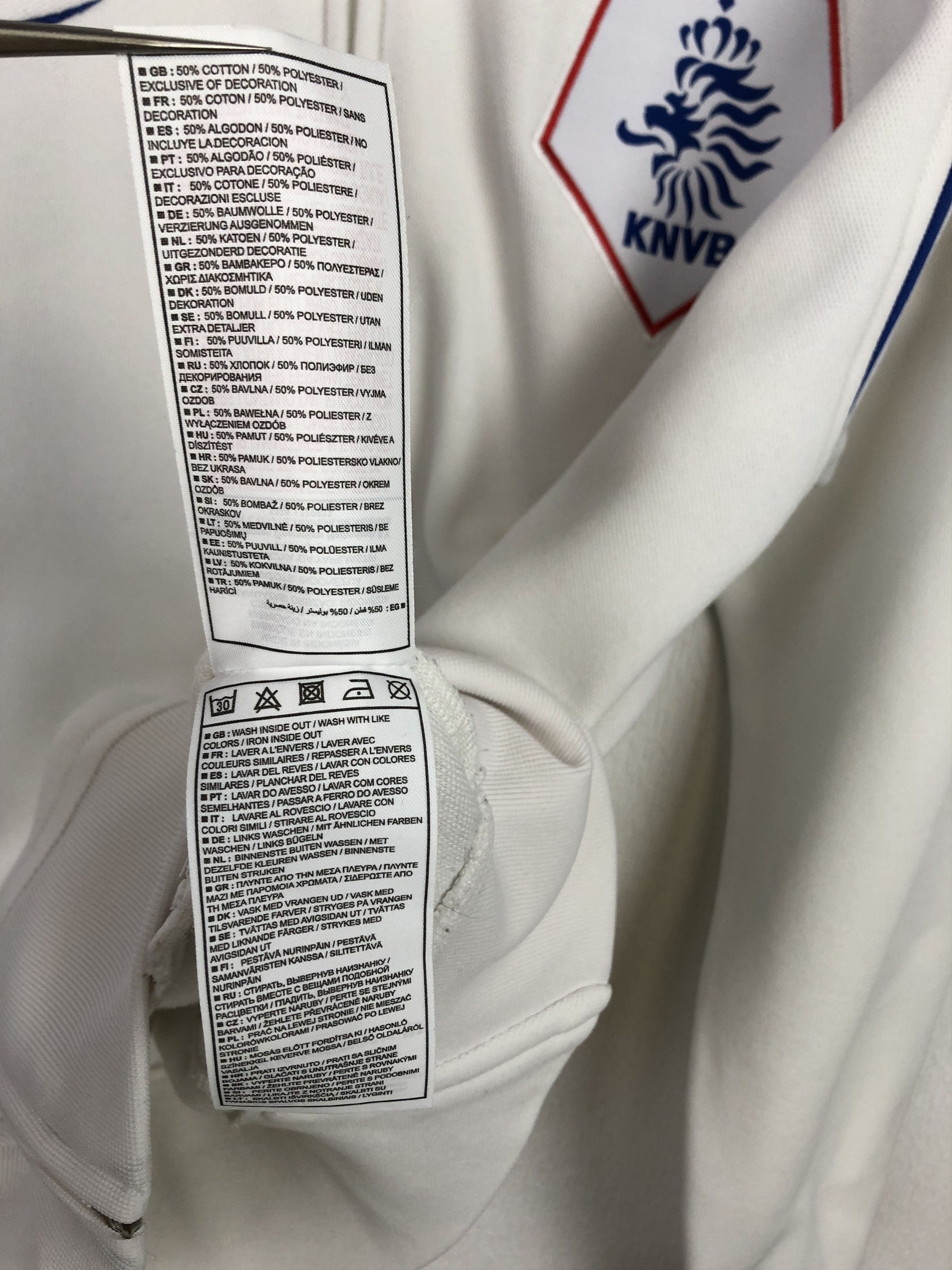 Nike Vintage Nike Netherlands Holland Football Jacket Soccer Size US M / EU 48-50 / 2 - 10 Thumbnail