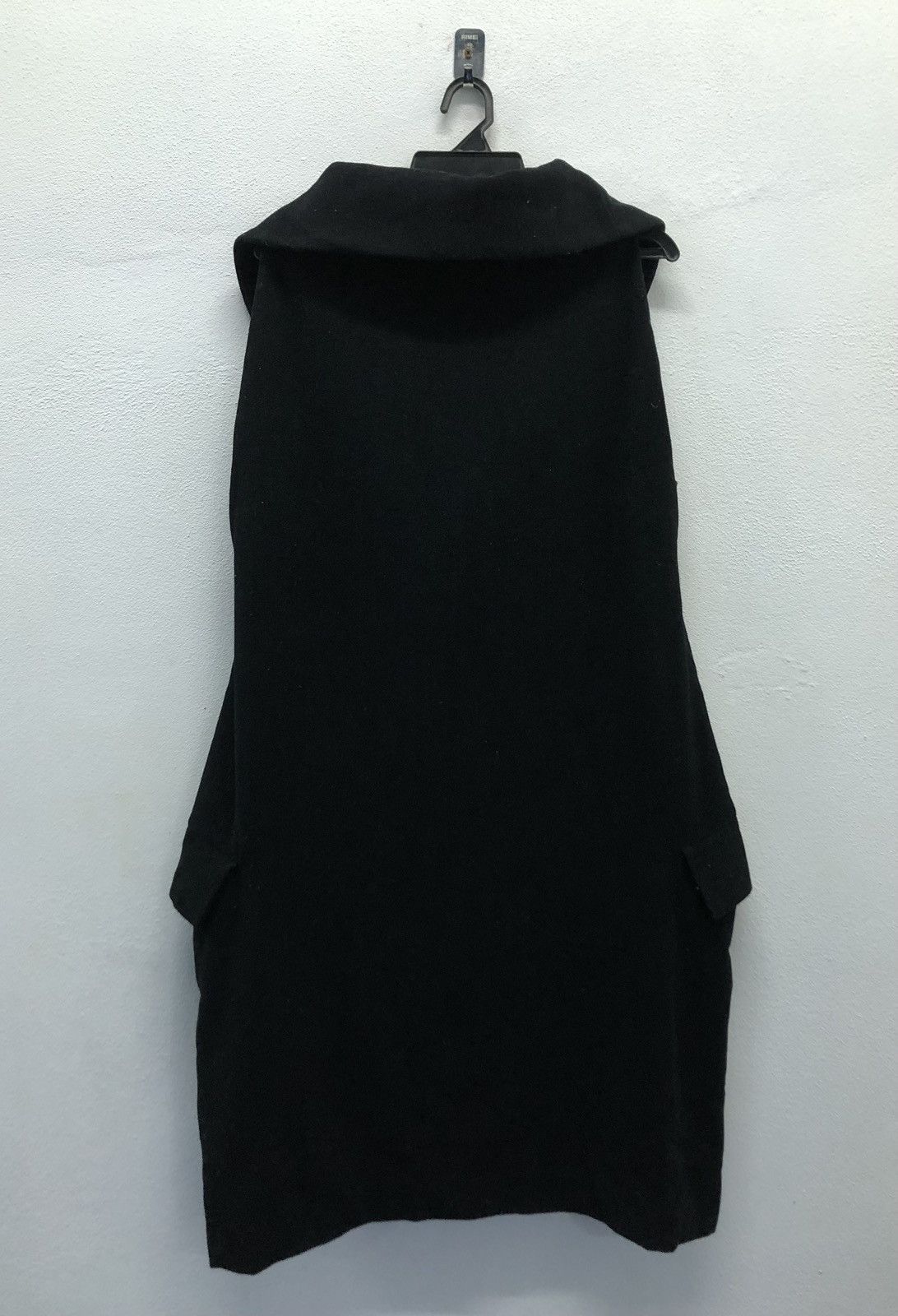 Japanese Brand × Y's × Yohji Yamamoto Vintage Yohji Yamamoto Y's Sleeveless Long Laine Wool Jacket Size M / US 6-8 / IT 42-44 - 2 Thumbnail