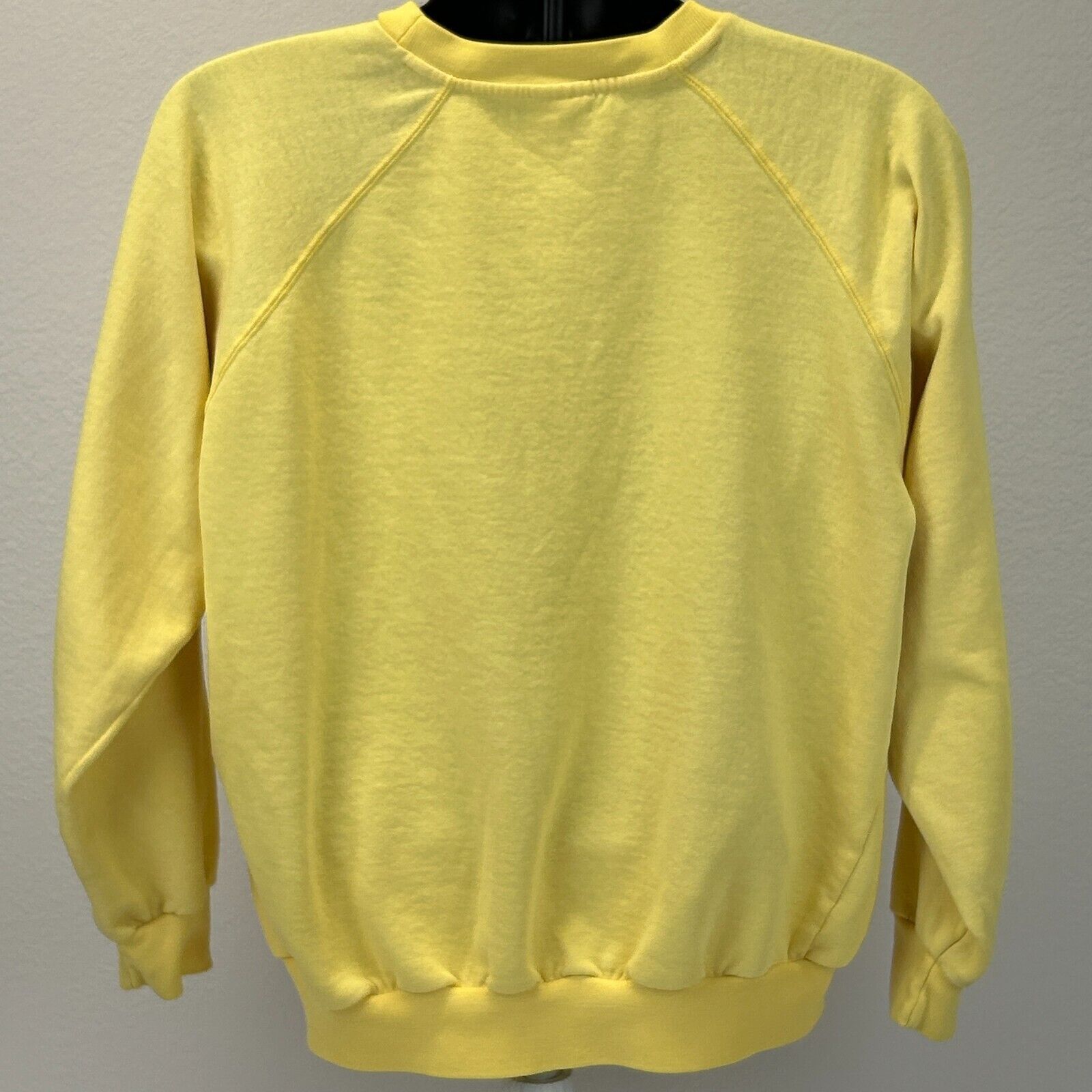 Adidas Vintage 90s Adidas Trefoil Sweatshirt Logo Yellow M Medium Size US M / EU 48-50 / 2 - 3 Thumbnail