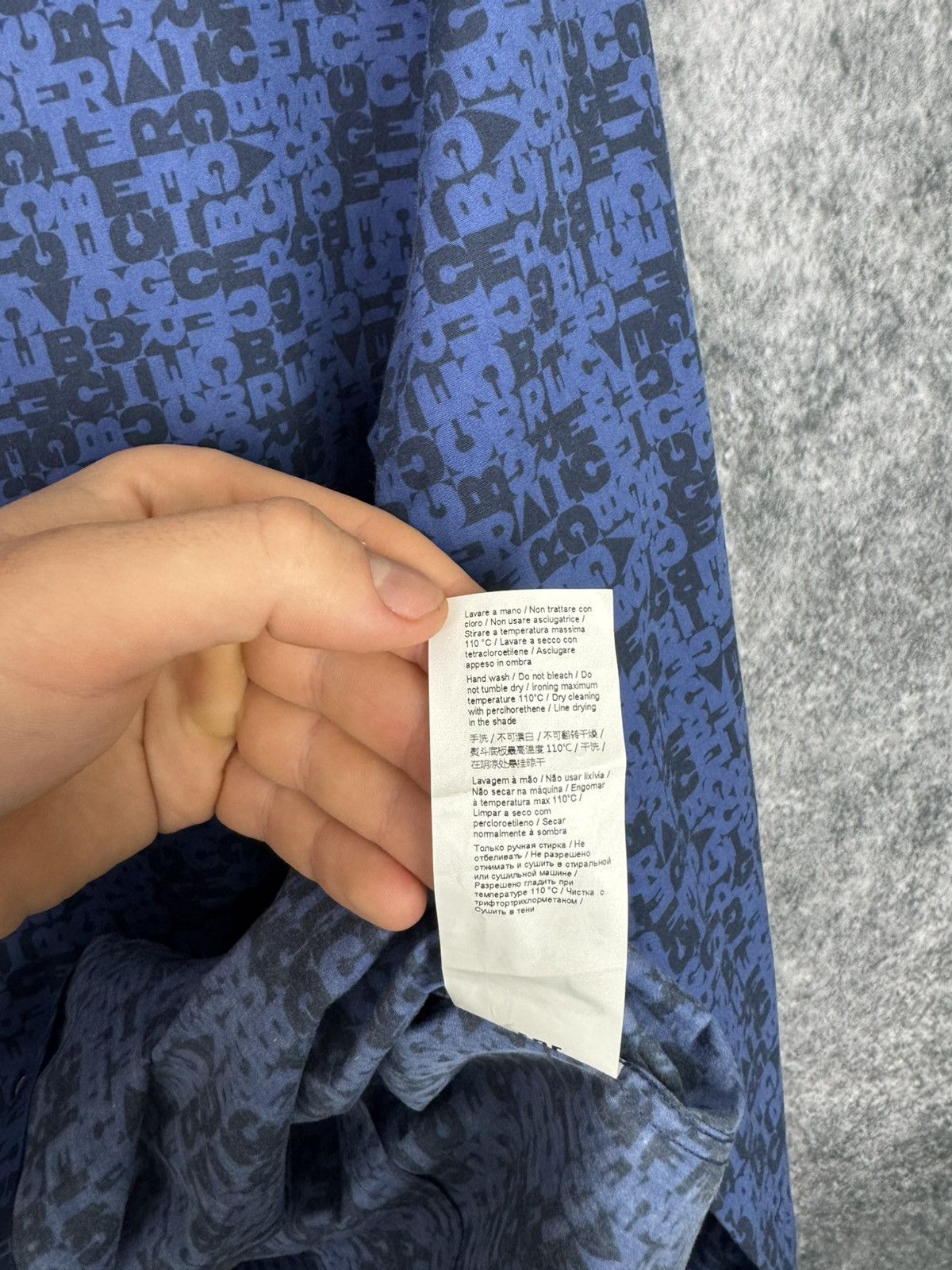 Iceberg Shirt Iceberg men’s size L old money luxury denim multi logo Size US L / EU 52-54 / 3 - 14 Thumbnail