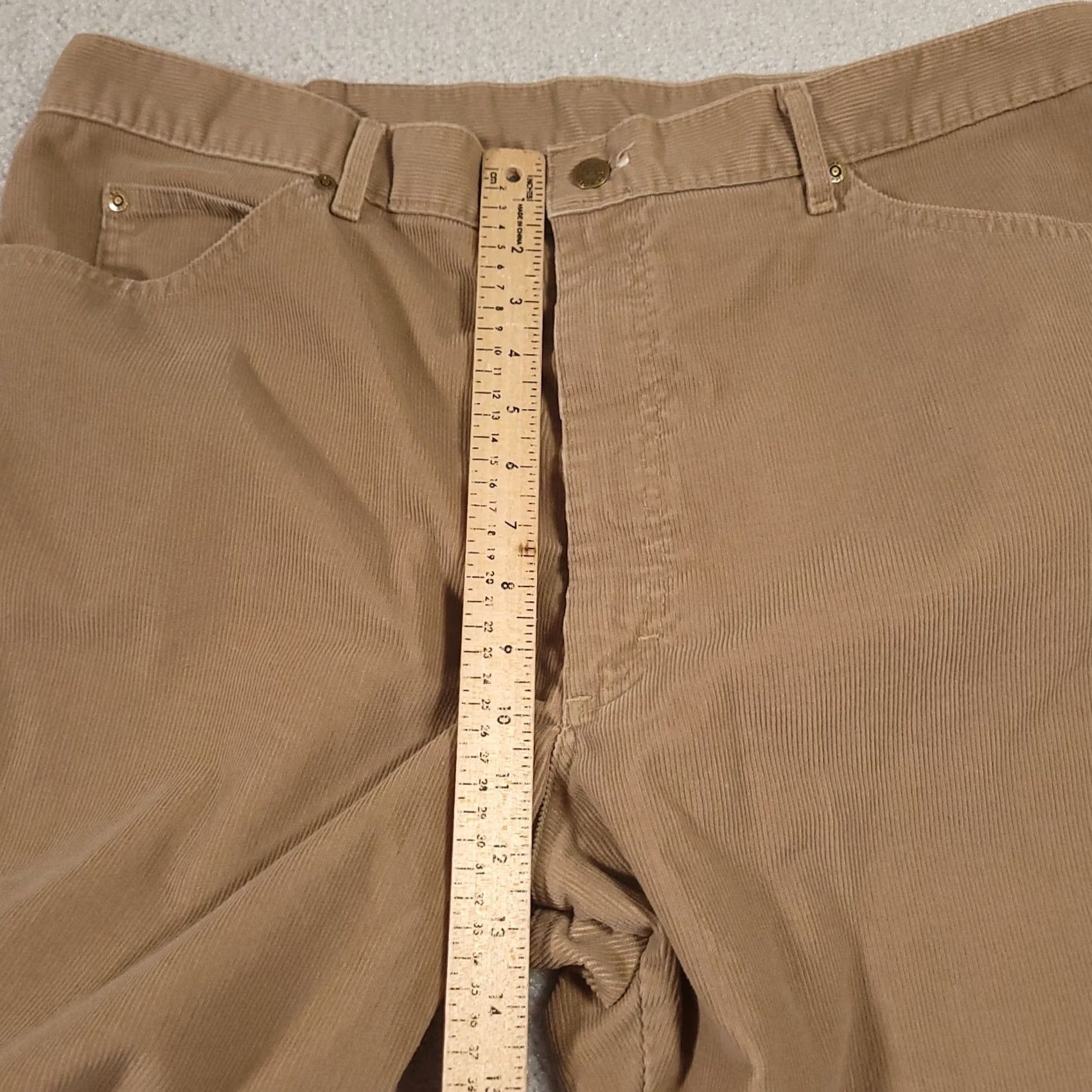 Lee VINTAGE Lee Corduroy Pants Mens 42x32 Tan Beige USA Made Size US 42 / EU 58 - 7 Thumbnail