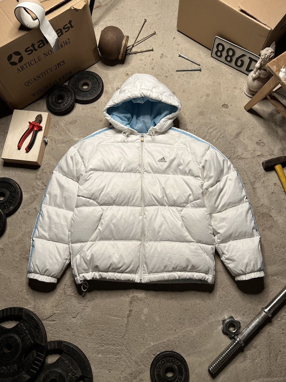 image of Y2K 00S Climaproof Adidas Down Puffer Jacket in White, Women's (Size Medium)