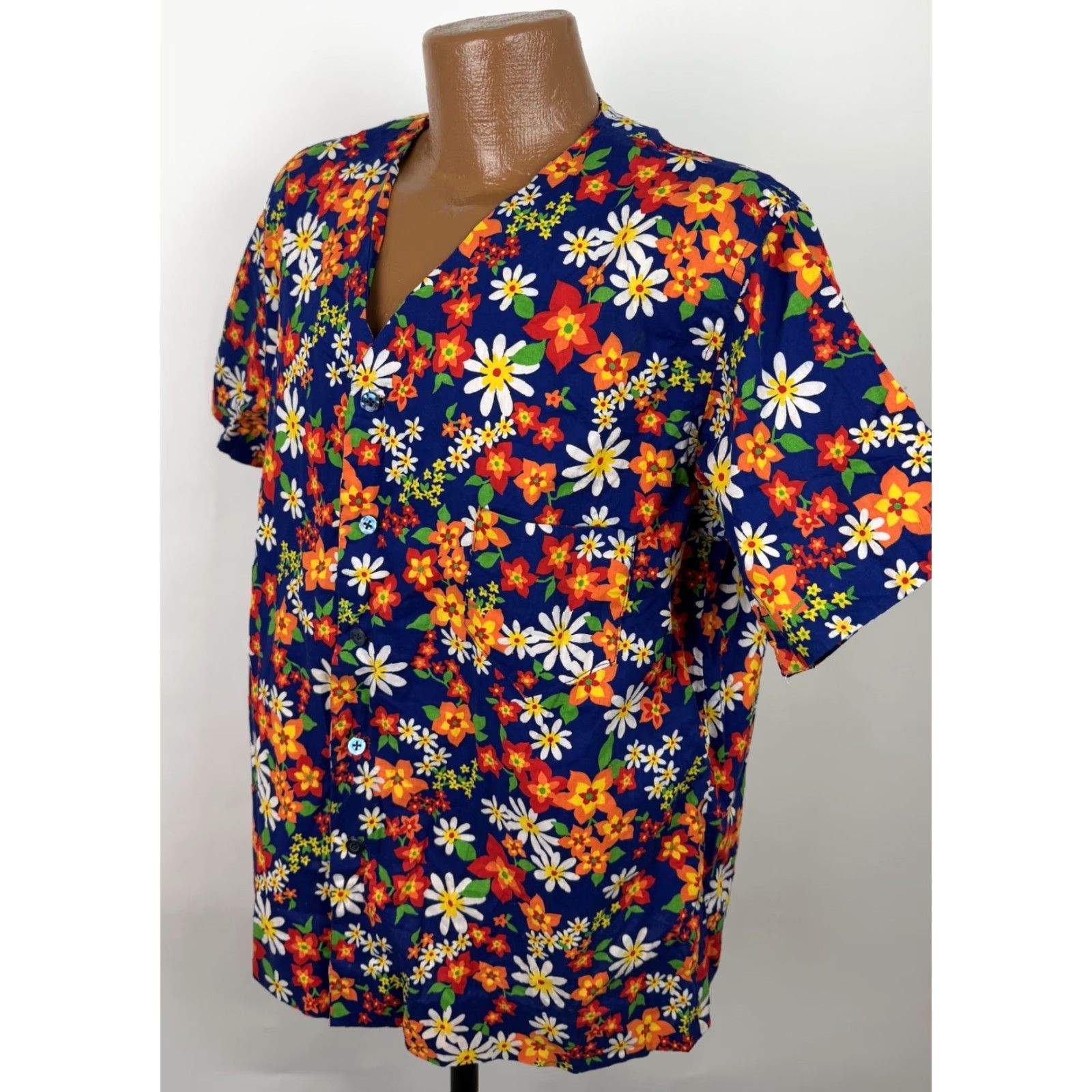 Vintage VINTAGE Handmade Floral Pajama Top Mens Large Blue Short Sleeve Baseball Jersey 70s Hippie Size US L / EU 52-54 / 3 - 7 Thumbnail