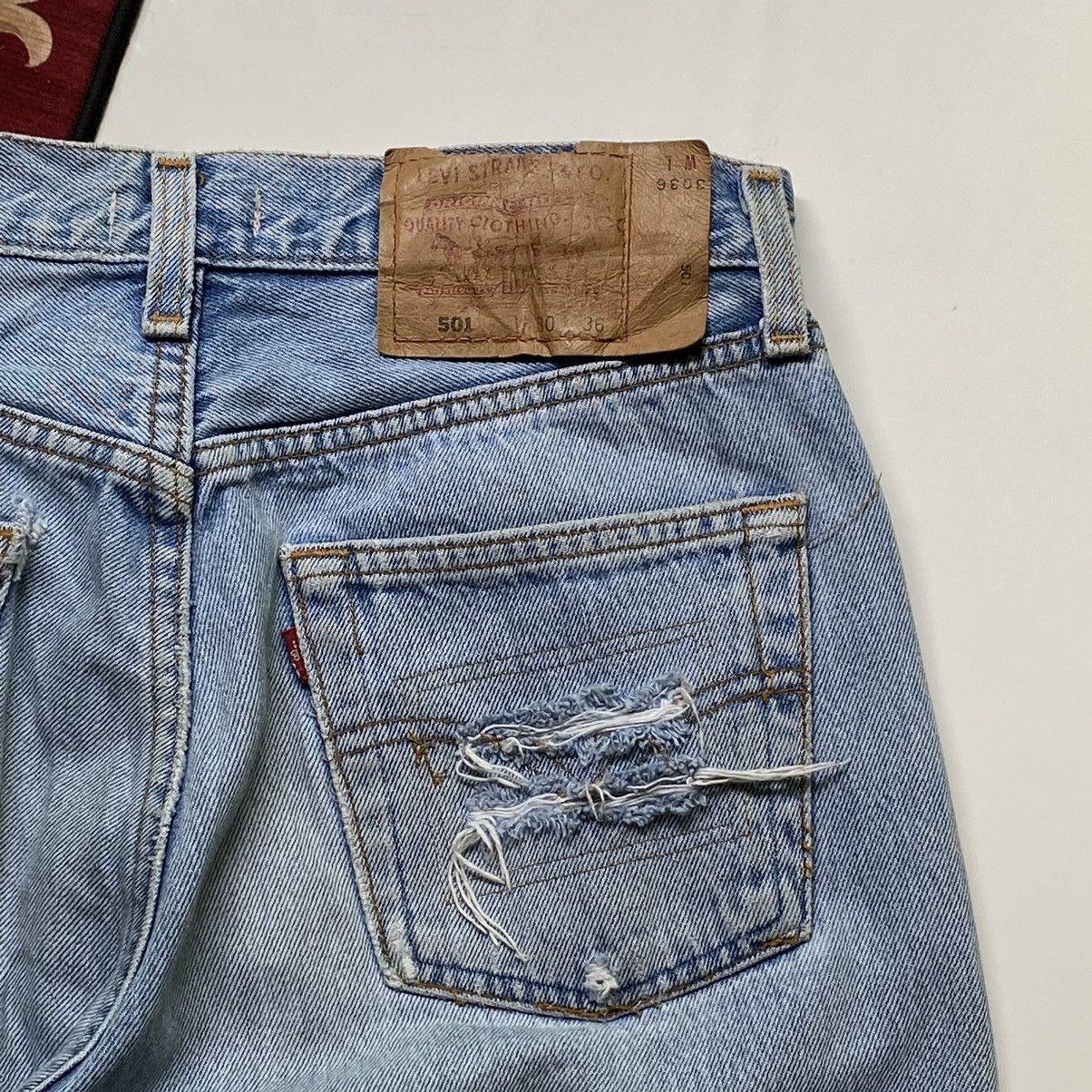 Japanese Brand × Levi's × Vintage RARE 💰 Vintage Levi’s 501 Rebuild Rips Grunge Denim " SAMPLE Size US 29 - 9 Thumbnail