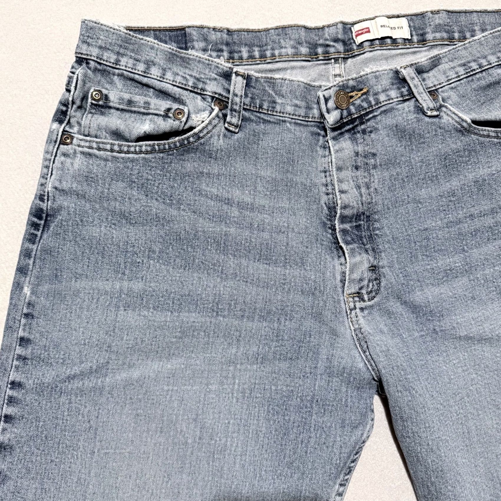 Wrangler Wrangler Authentics Jeans Men Blue Relaxed-Fit Straight-Leg - 36x30 Size US 36 / EU 52 - 2 Thumbnail