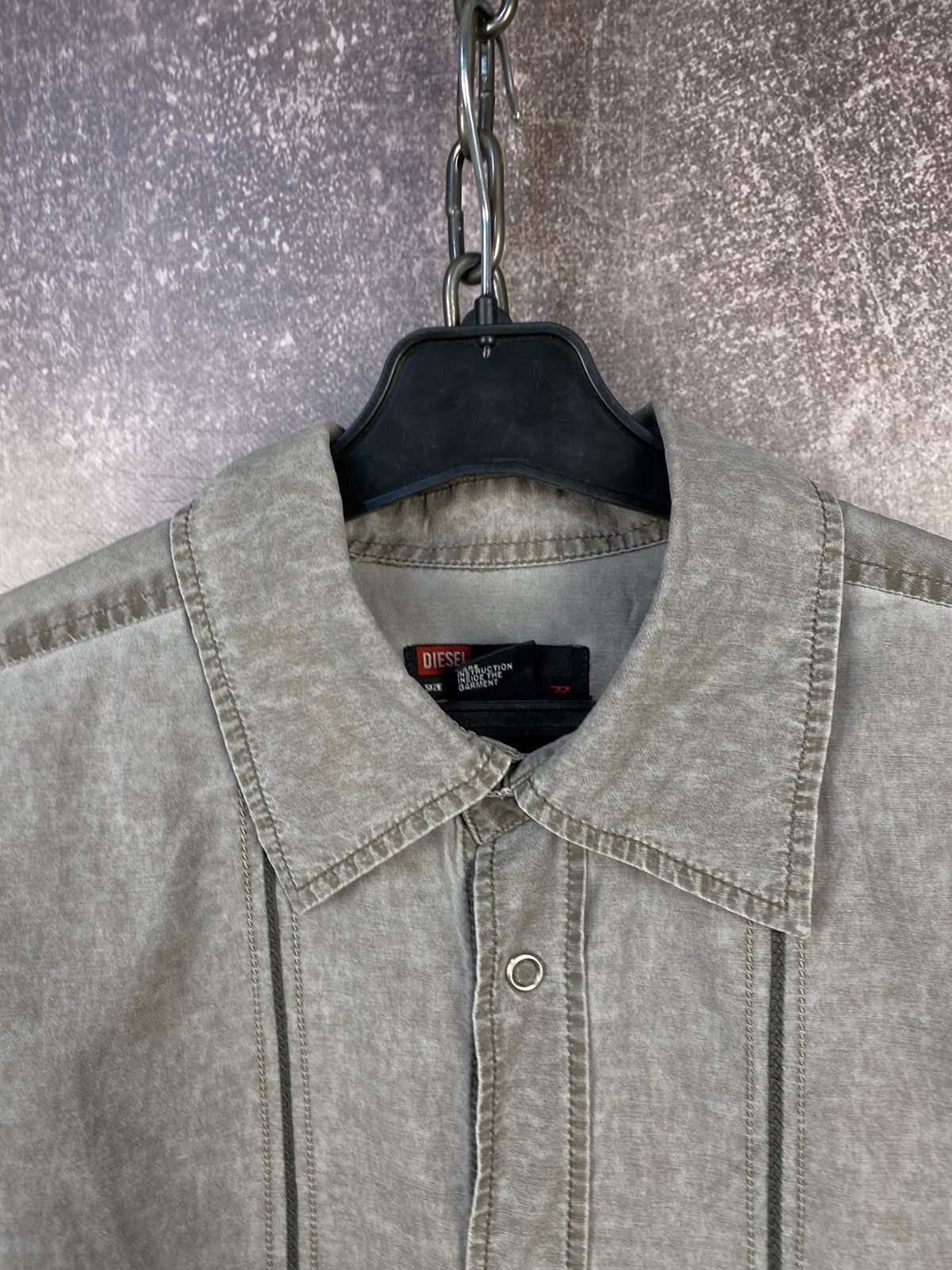Diesel DIESEL Shirt Vintage Very Rare Archive Y2k Style Size US L / EU 52-54 / 3 - 4 Thumbnail