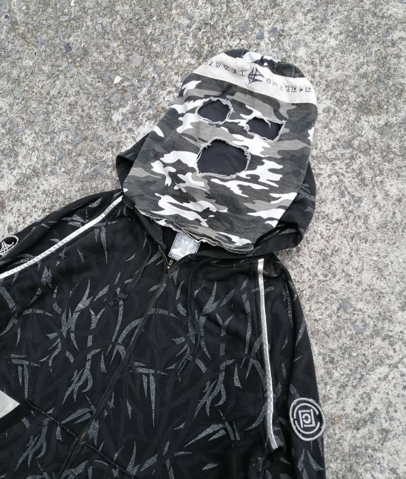Hypebeast Alienegra Balaclava Mask Allover Print Zipper Hoodie Size US M / EU 48-50 / 2 - 2 Thumbnail