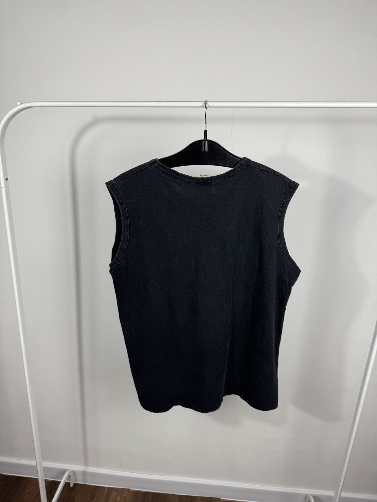 Other Vintage Thai Script Sleeveless Tank Top Black Grunge Y2K Tee Size US L / EU 52-54 / 3 - 9 Thumbnail