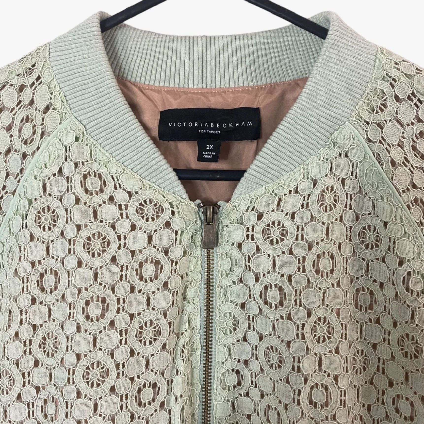 Victoria Beckham Victoria Beckham Mint Green Lace Bomber Jacket Women's 2XL Full Zip Short Sleeve Casual Fashion Size XXL / US 16-18 / IT 52-54 - 5 Thumbnail