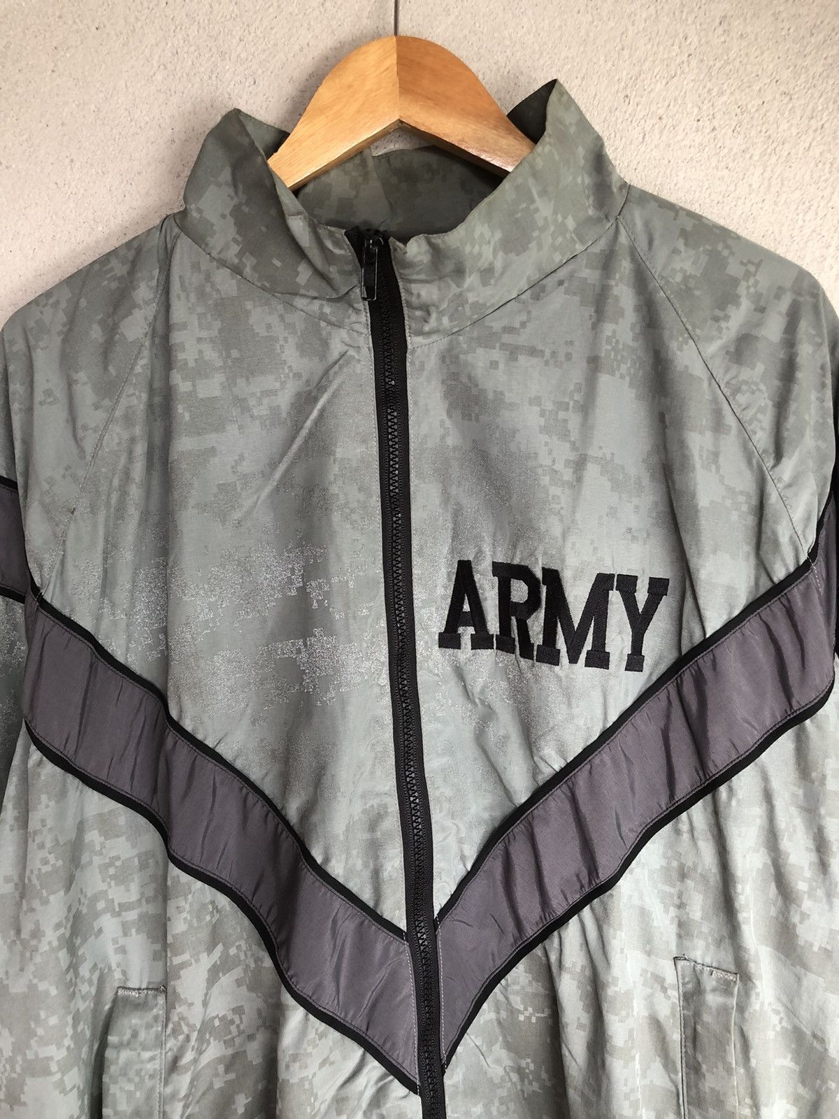 Vintage Crazy Vintage US ARMY Reflective Digital Camo Jacket Size US XXL / EU 58 / 5 - 2 Thumbnail