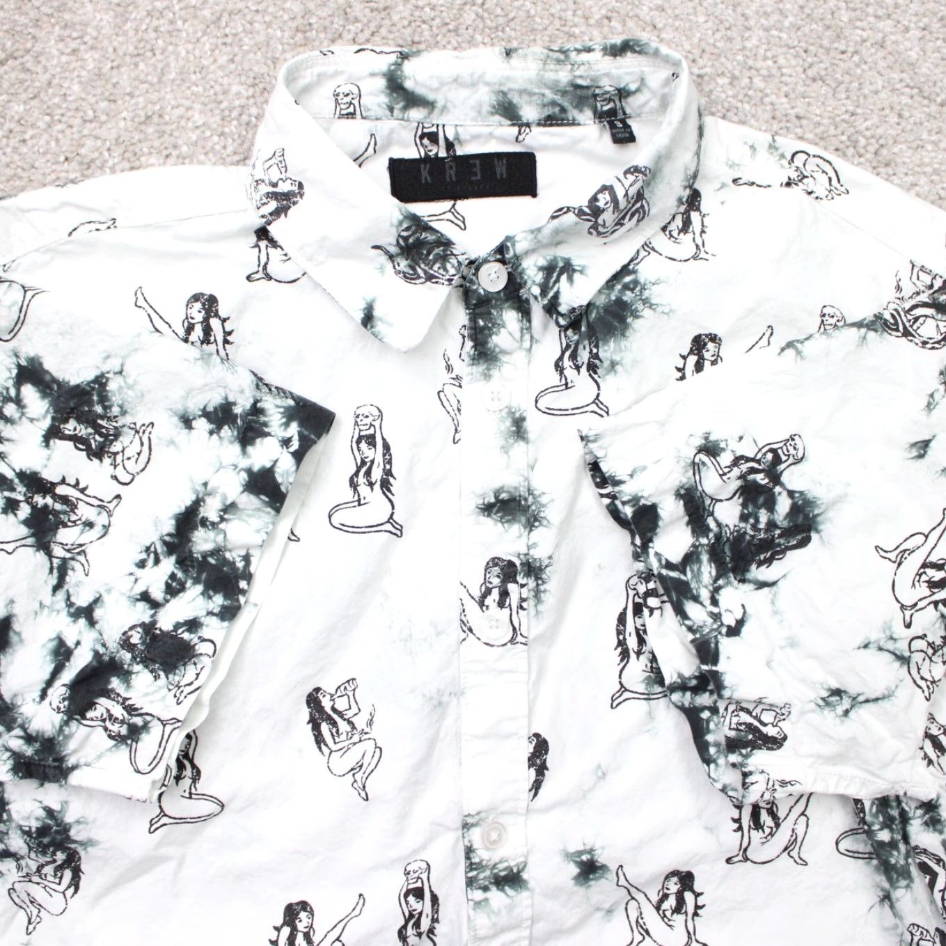 Krewe Krew Shirt Mens Small White/Black All Over Print Cotton S/S Button-Up Casual 90s Womens? Size S / US 4 / IT 40 - 2 Thumbnail