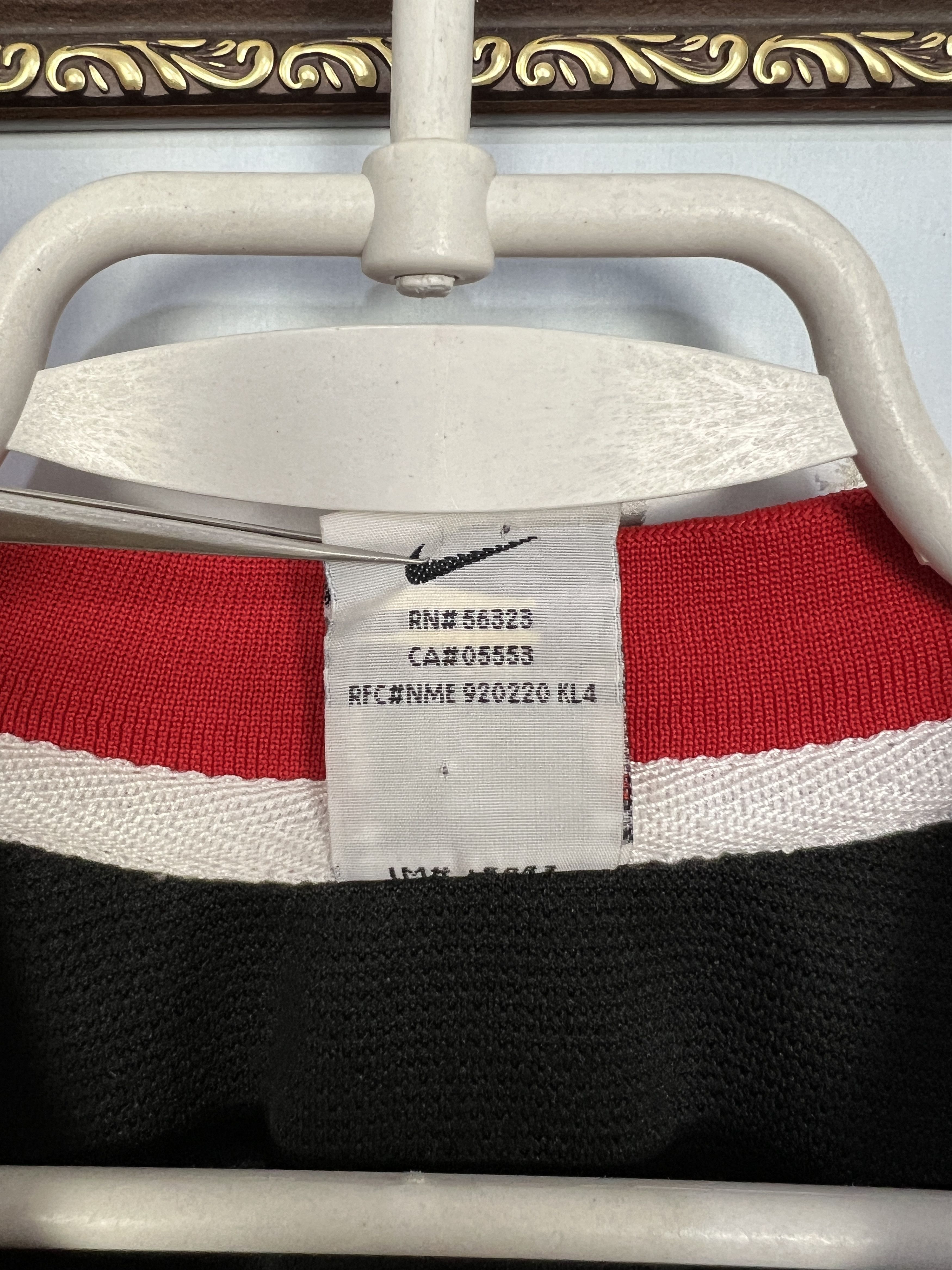 Nike Vintage Nike NBA Chicago Bulls Warm Up Shooting Jersey Tee Size US XL / EU 56 / 4 - 9 Thumbnail