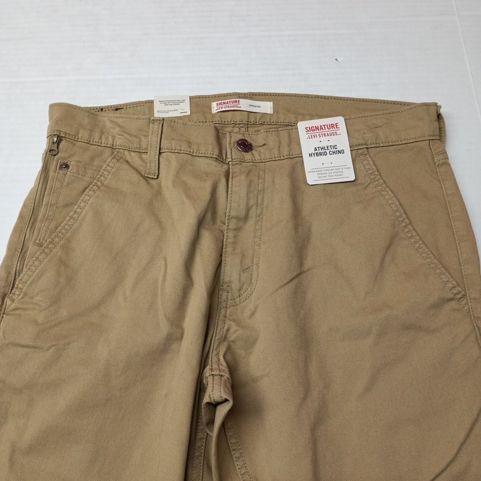 Levi's Signature By Levi Strauss Chino Pants Men's Size 32x30 Khaki Size US 32 / EU 48 - 4 Thumbnail