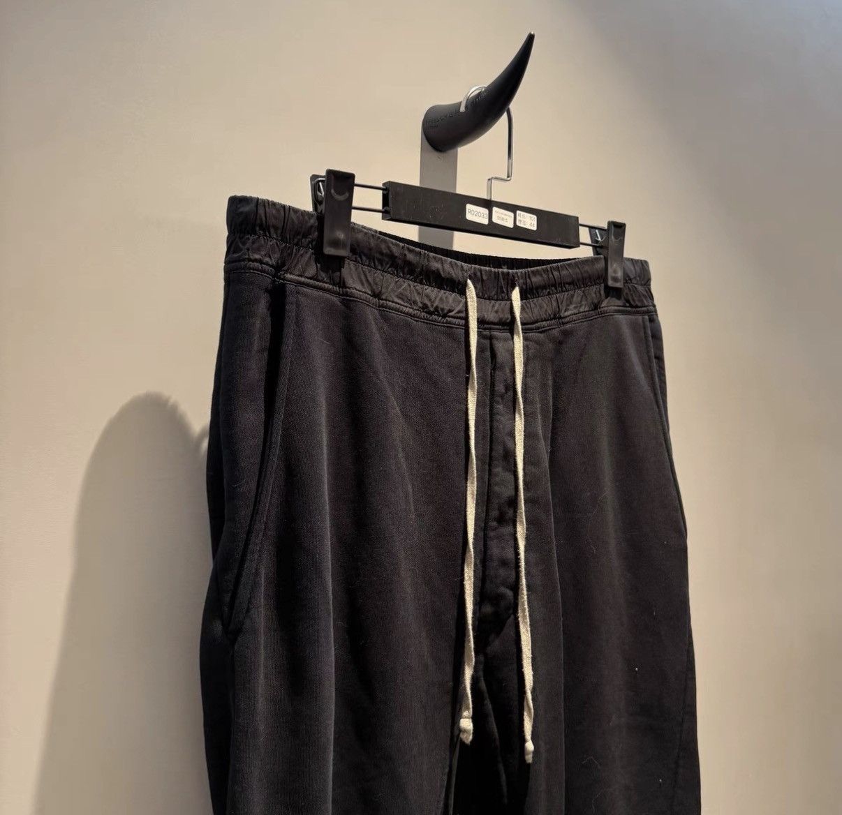 Rick Owens Rick Owens Drawstring "Flying Mouse" Long Pants Size US 32 / EU 48 - 2 Thumbnail