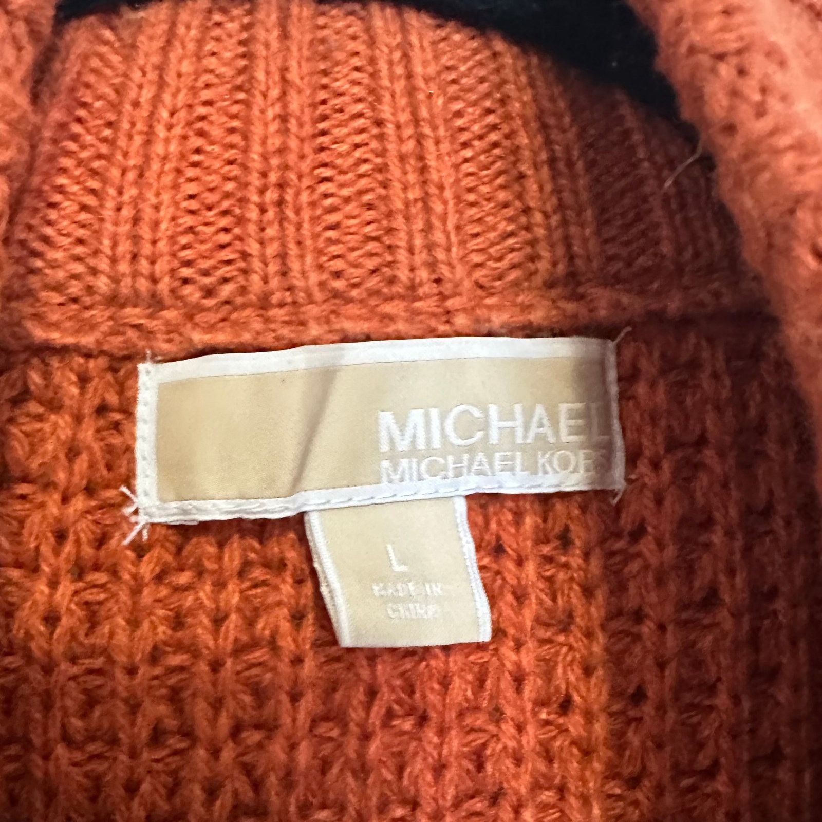 Michael Kors Size L Michael Kors golden latch knit cardigan sweater Size L / US 10 / IT 46 - 4 Thumbnail