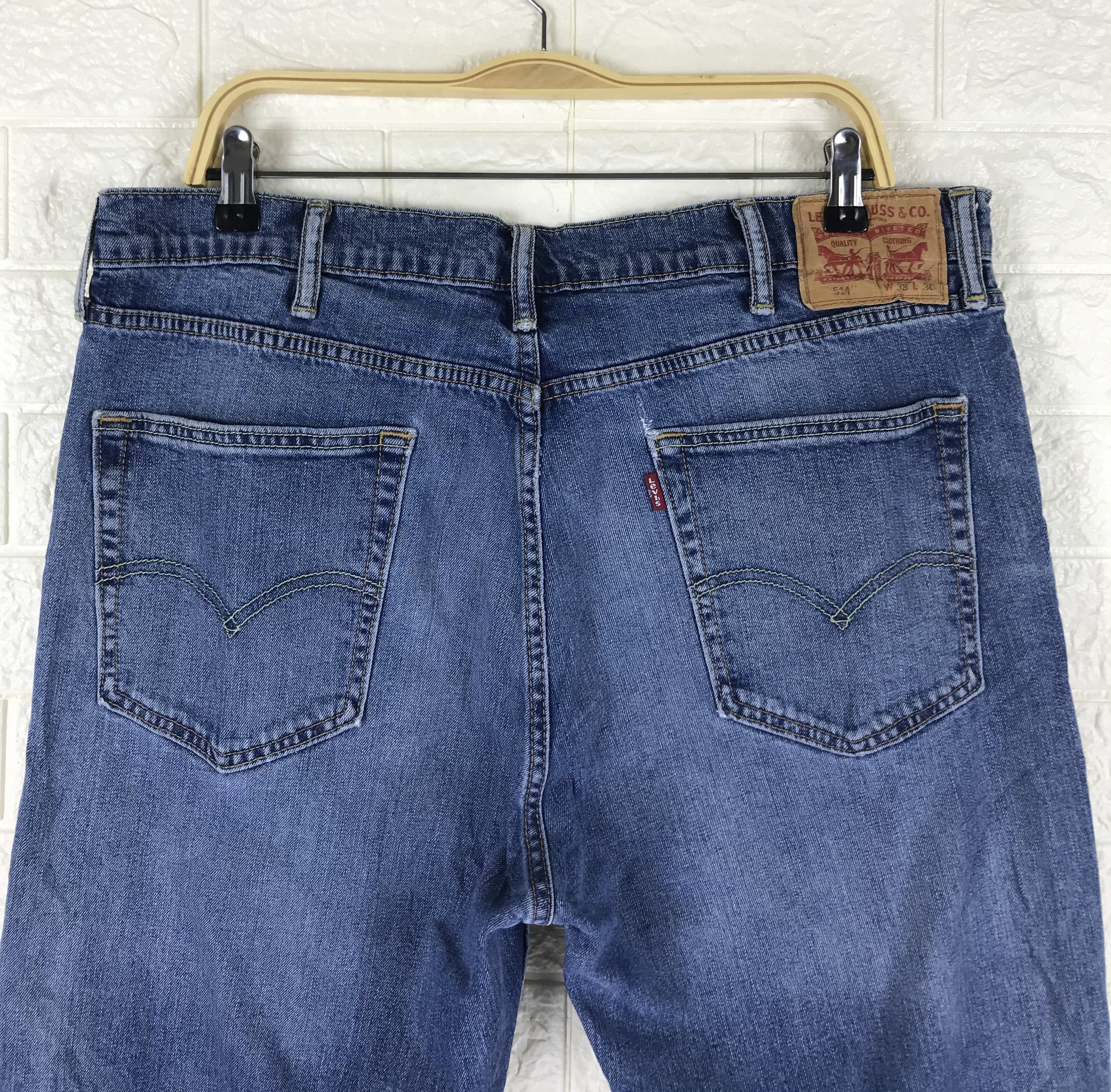 Levi's Vintage Levi's 514 Straight Fit Cut Jeans Faded Blue Denim Size US 38 / EU 54 - 6 Thumbnail