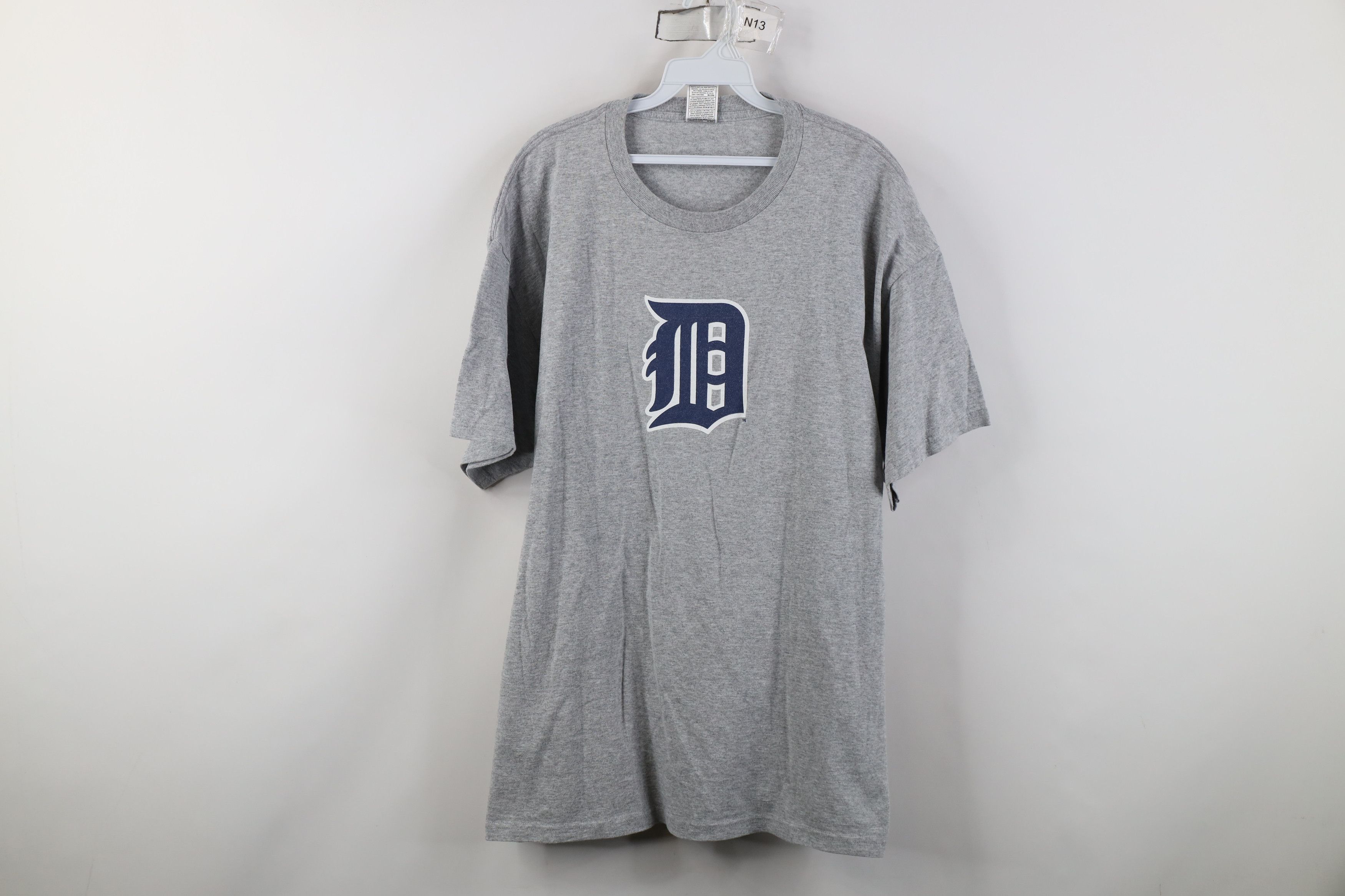 Vintage Vintage Y2K Old English D Tigers Short Sleeve T-Shirt Size US XL / EU 56 / 4 - 1 Thumbnail