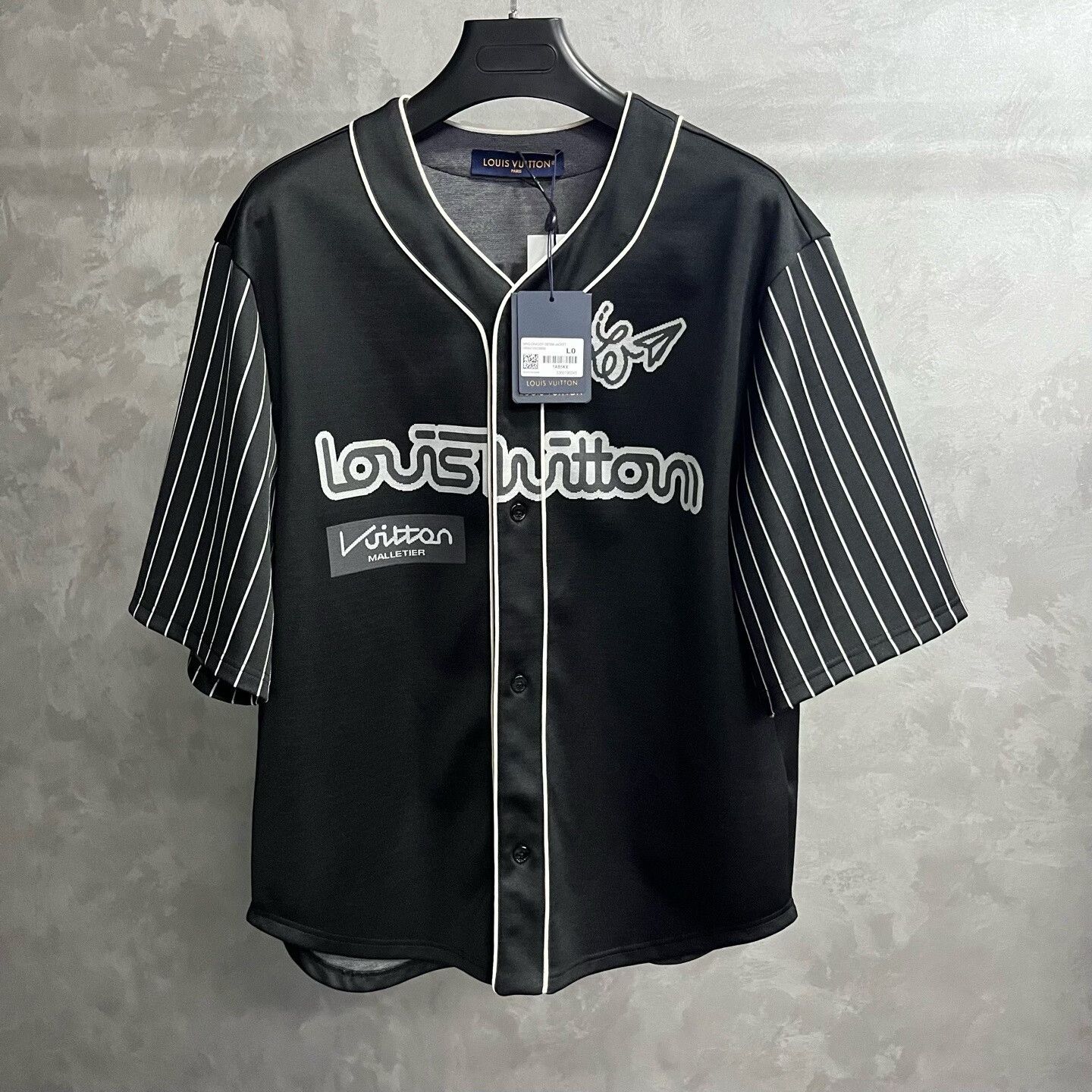 Louis Vuitton Louis Vuitton Black Print Baseball Shirt Size US L / EU 52-54 / 3 - 1 Thumbnail