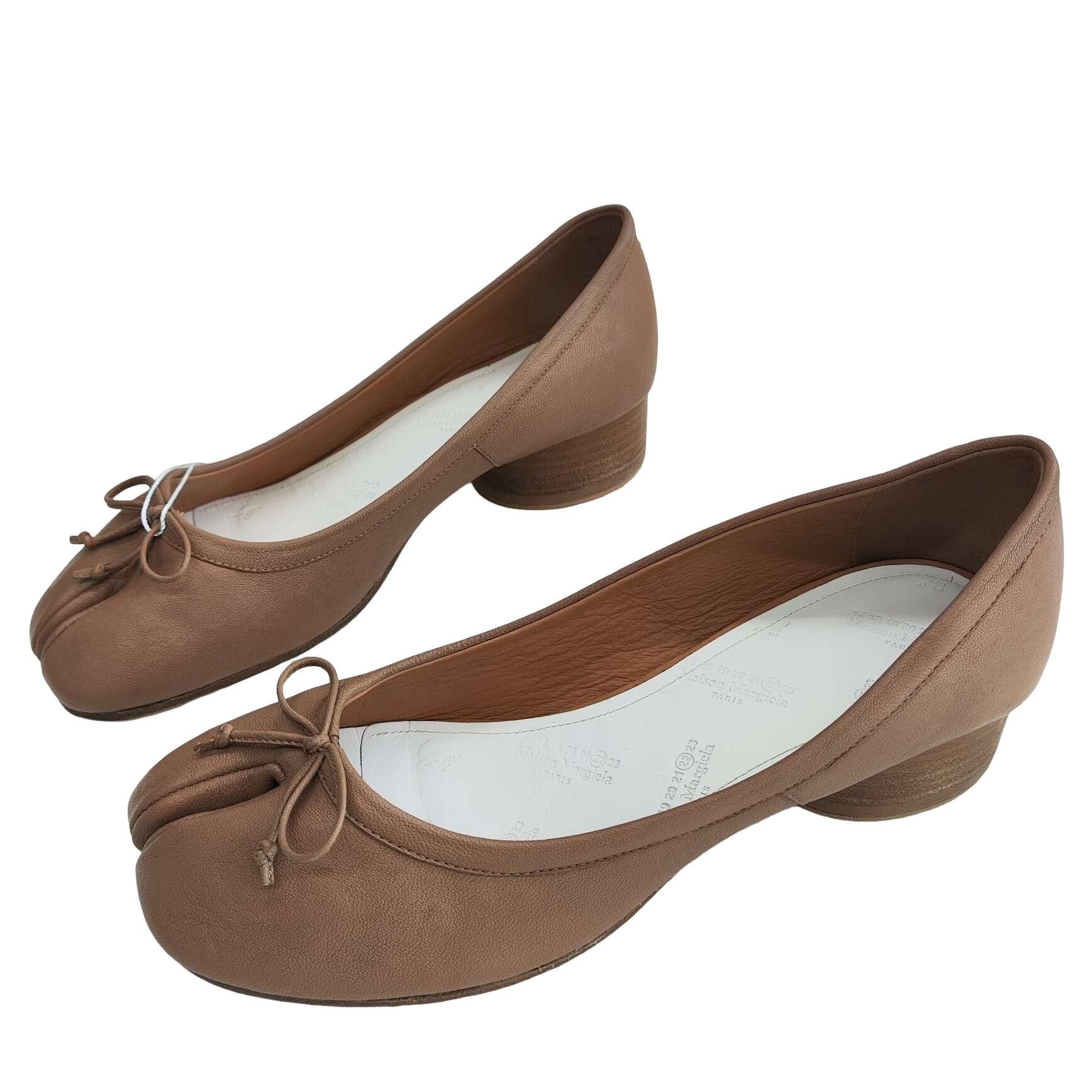 Maison Margiela Maison Margiela Brown Leather Tabi Pumps Size 37.5 Size US 7.5 / IT 37.5 - 1 Thumbnail