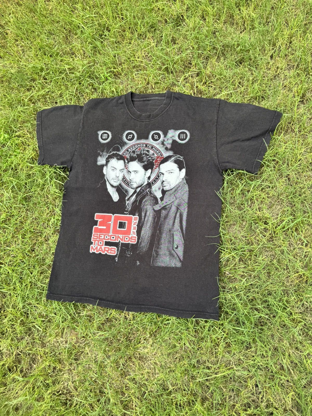 Vintage Vintage 30 Seconds To Mars Tee T-shirt Size US M / EU 48-50 / 2 - 2 Thumbnail