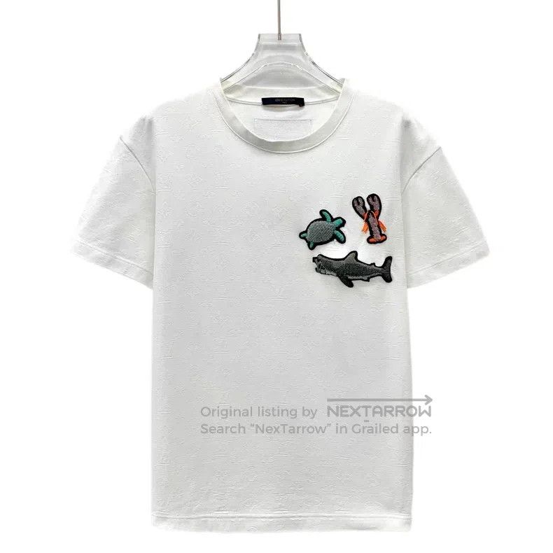 Louis Vuitton Louis Vuitton White logo full dark print beaded animal cot Size US XS / EU 42 / 0 - 1 Thumbnail