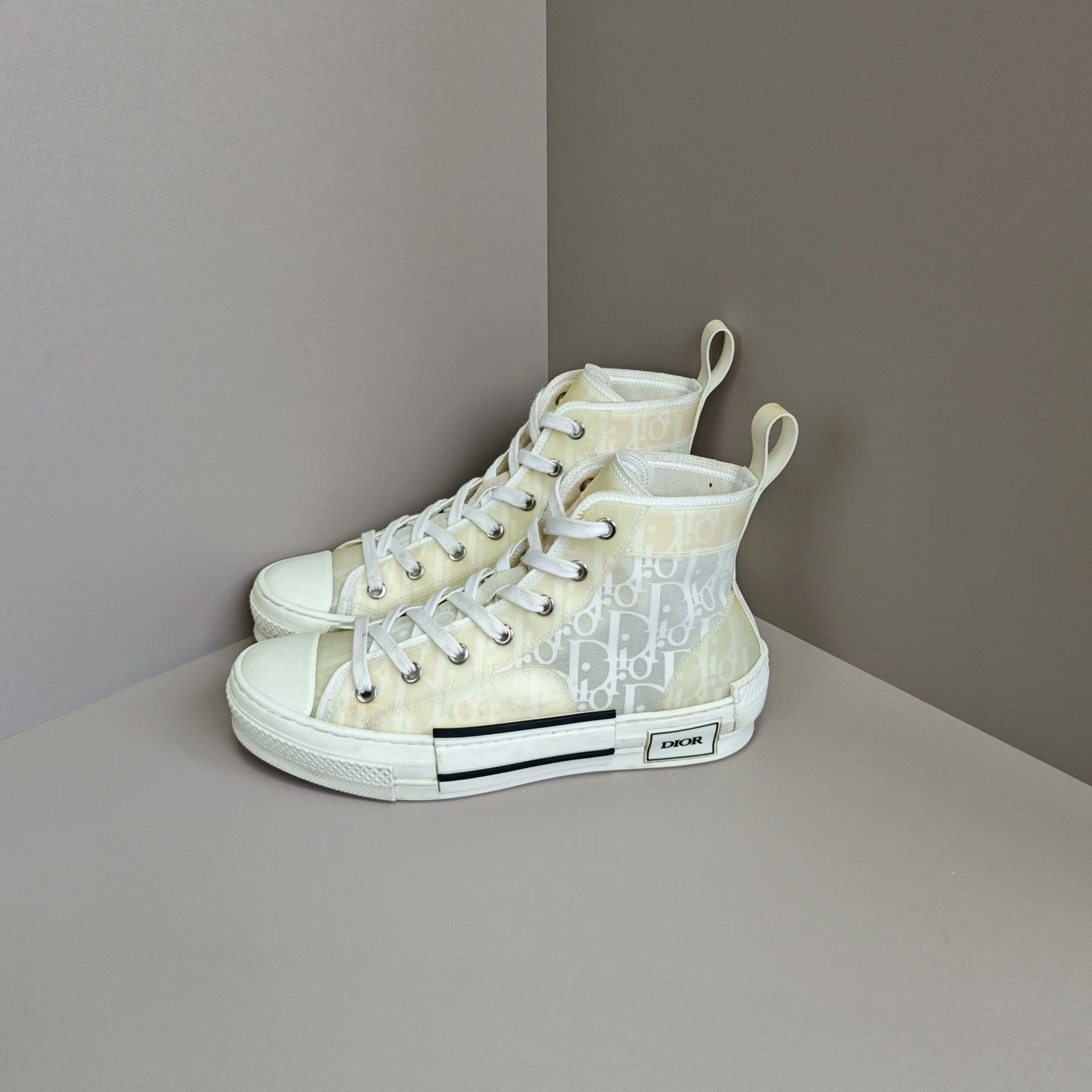Dior Dior Hitop Sneakers us_7 Women Size US 7 / IT 37 - 1 Thumbnail