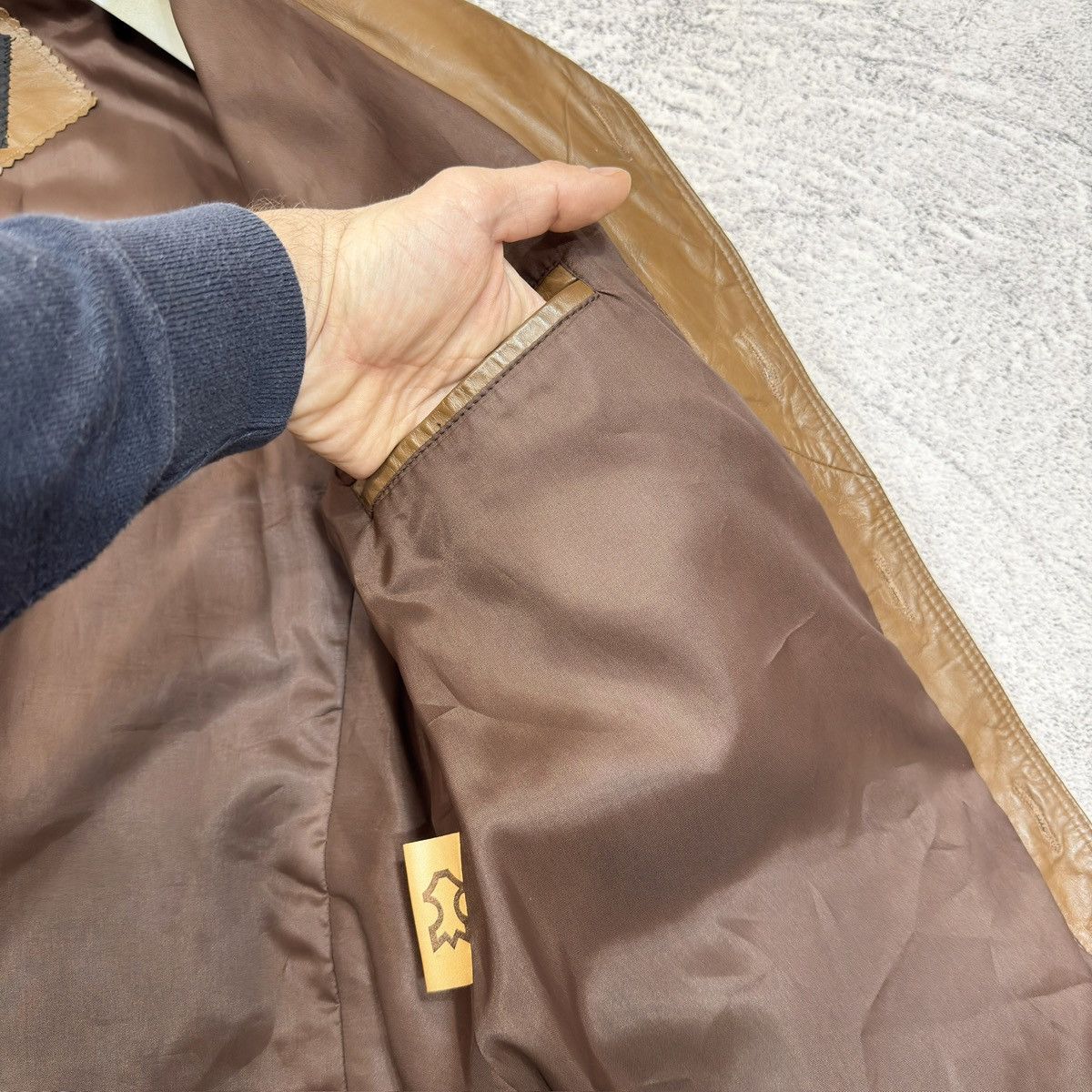 Vintage Vintage Mens Brown Leather Jacket M size Size US M / EU 48-50 / 2 - 12 Thumbnail
