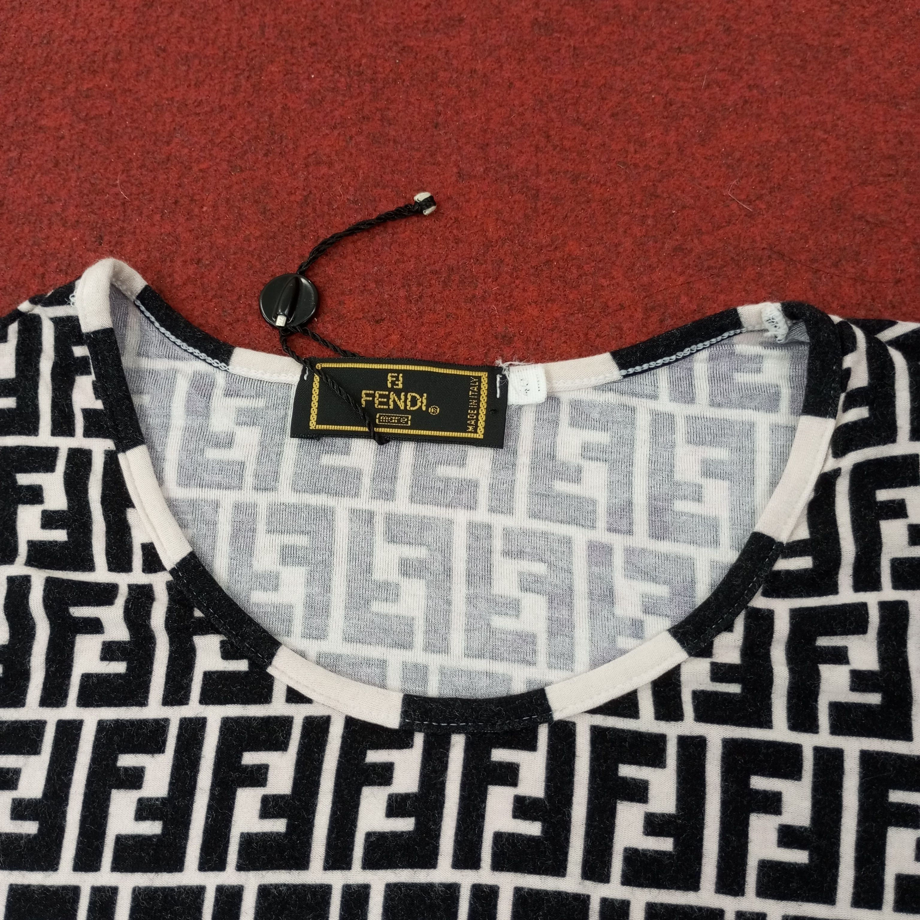 Fendi Fendi Fashion Brand Style Designer Tshirt Size XXS / US 00 / IT 34 - 2 Thumbnail
