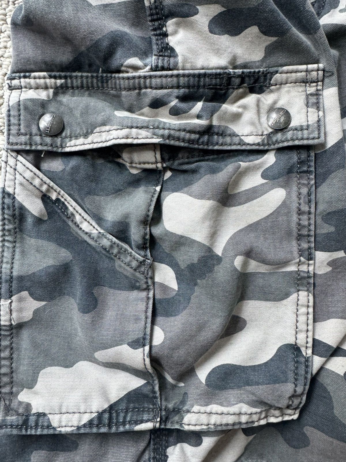 Carhartt Carhartt Camo Cargo Shorts Size US 34 / EU 50 - 2 Thumbnail