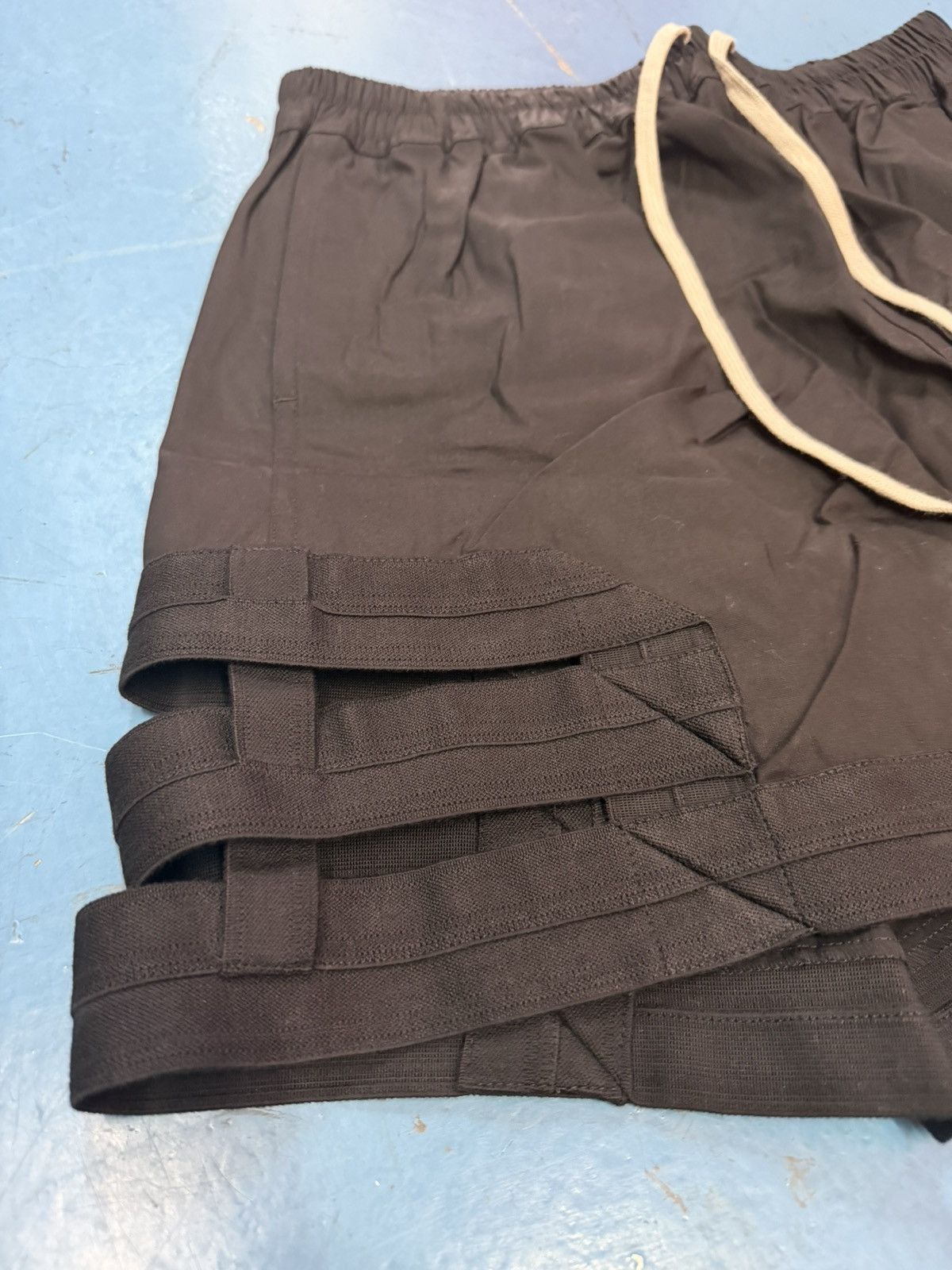 Rick Owens SS22 RICK OWENS SPARTAN SHORTE Size US 34 / EU 50 - 3 Thumbnail