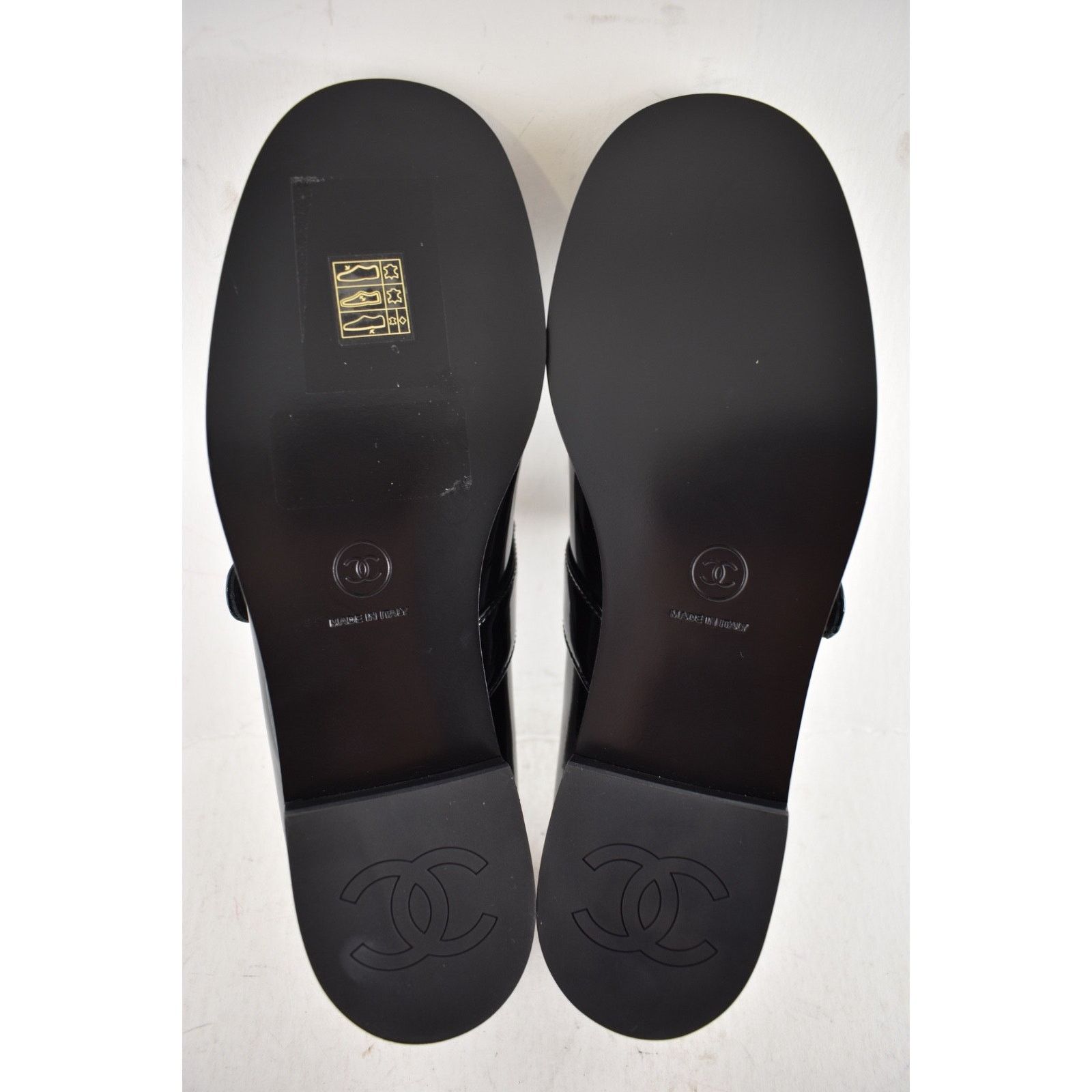 Chanel Chanel Black Patent Turnlock CC Mary Jane Ballet Flat 36 Size US 6 / IT 36 - 18 Thumbnail