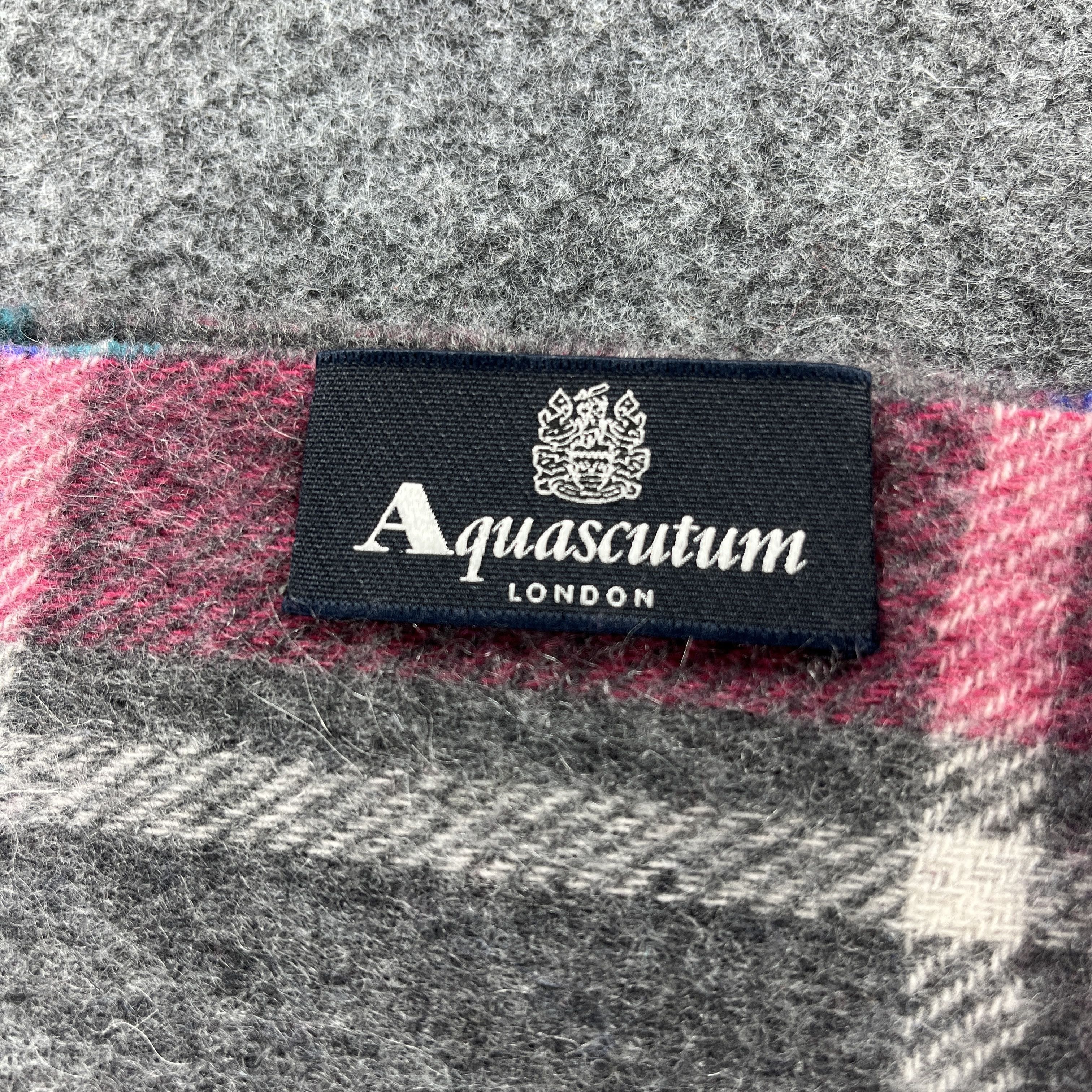 Aquascutum Aquascutum Scarf / Muffler / Neckwear T1276 Size ONE SIZE - 5 Thumbnail