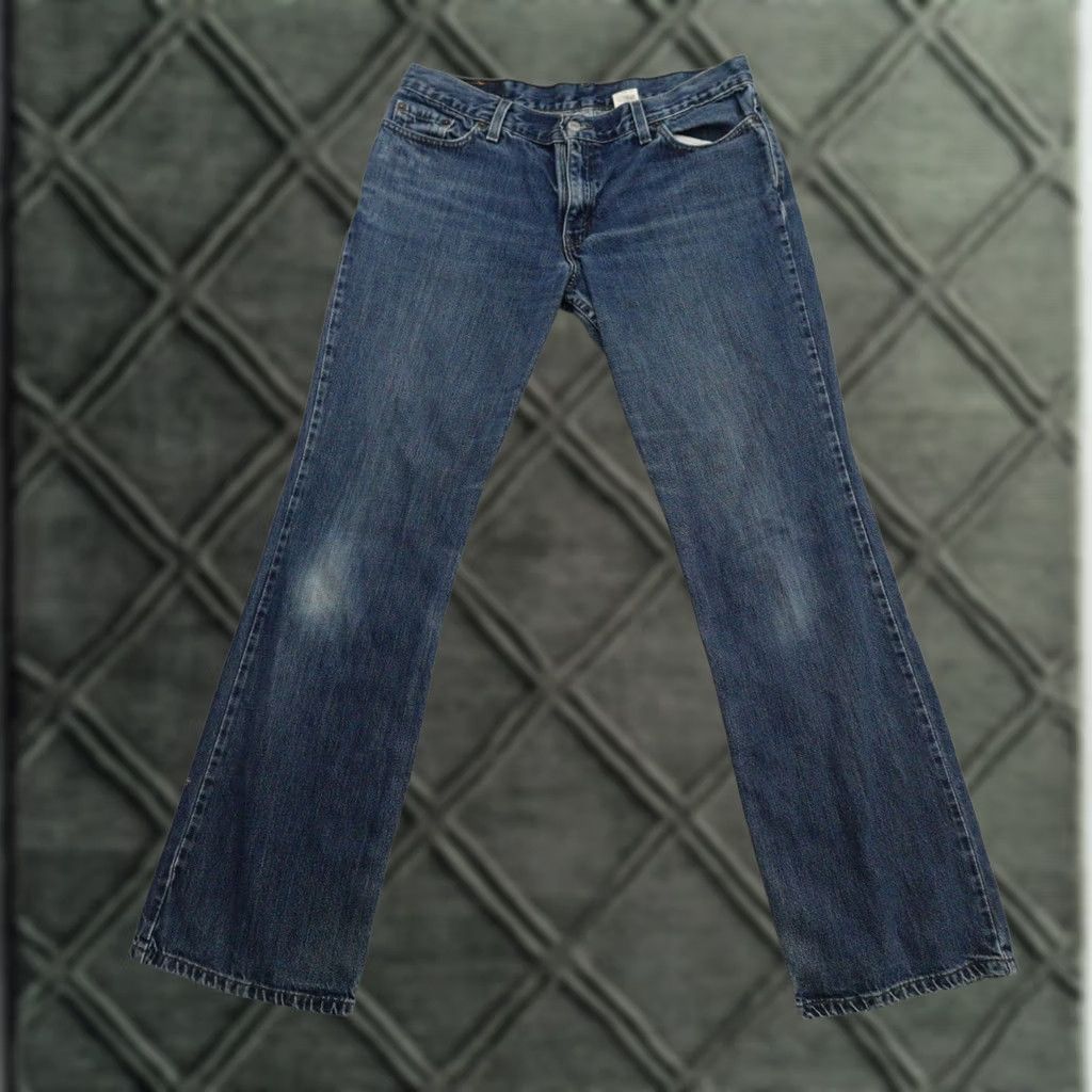 Levi's VINTAGE Levi's Jeans Women 13 (13X31) 518 Superlow Bootcut Blue Denim Junior Size 13 Womens Jeans Boots cutoff blue denim Size 34" / US 12 / IT 48 - 1 Thumbnail