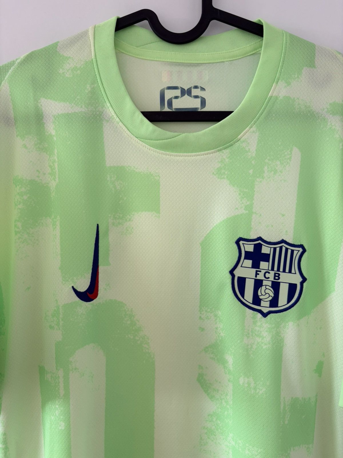 Barcelona nike 2024/2025 trzecia nowa z metkami — zdjęcie 2