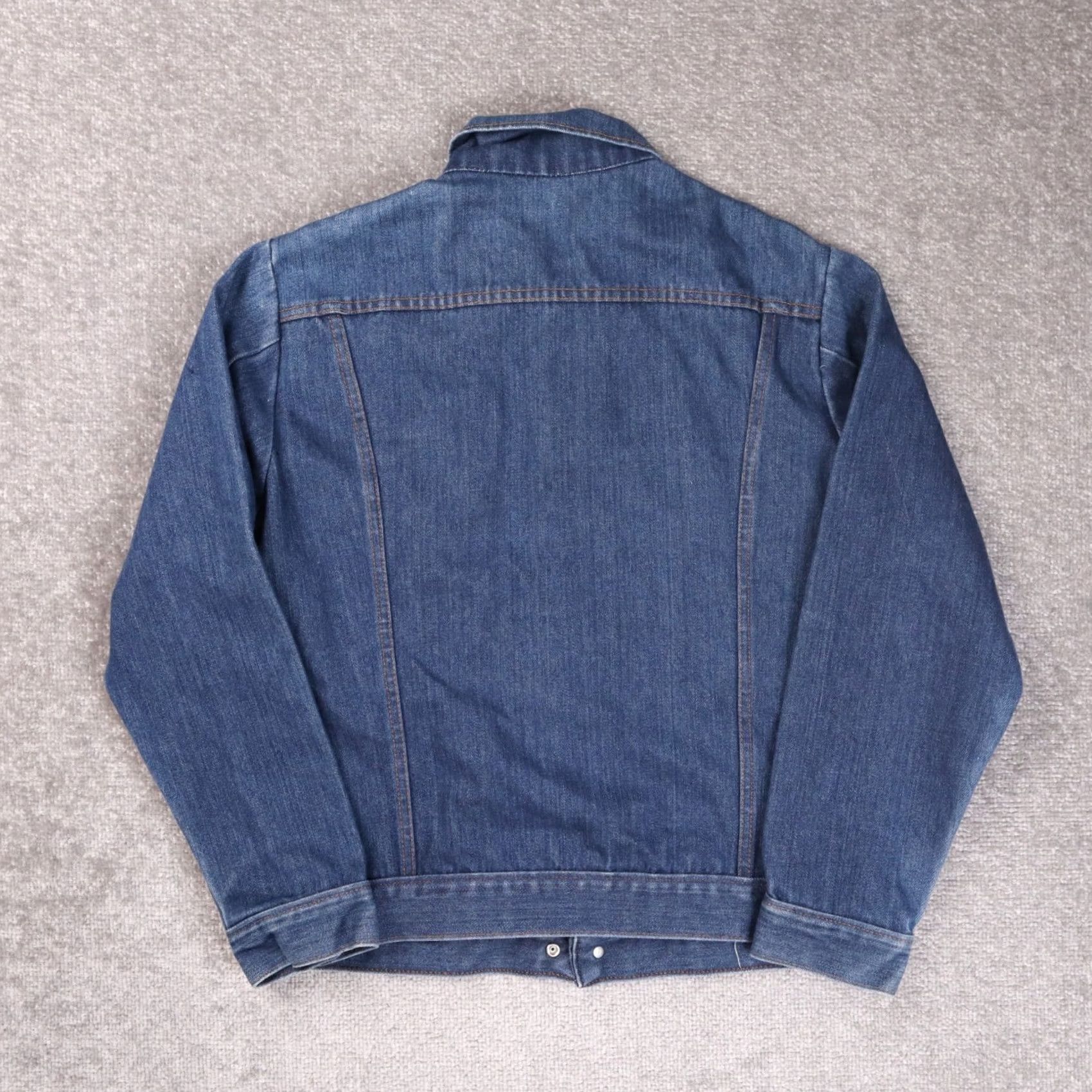 Denime VINTAGE Blue Denim Trucker Jacket Mens Large Solid Button Dark Wash Cotton Size US L / EU 52-54 / 3 - 2 Thumbnail