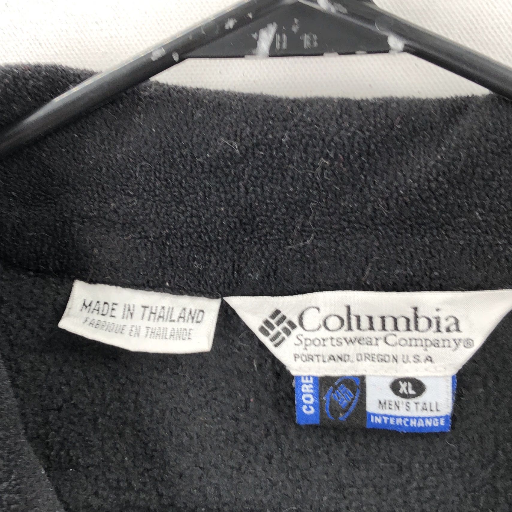 Vintage Columbia Jacket Black Fleece Long Sleeve Zipped Pockets Full Zip XL Mens Outdoor Walking Winter Casual Mid-Length Mens XL Black Zip Pockets Columbia Size US XL / EU 56 / 4 - 4 Thumbnail