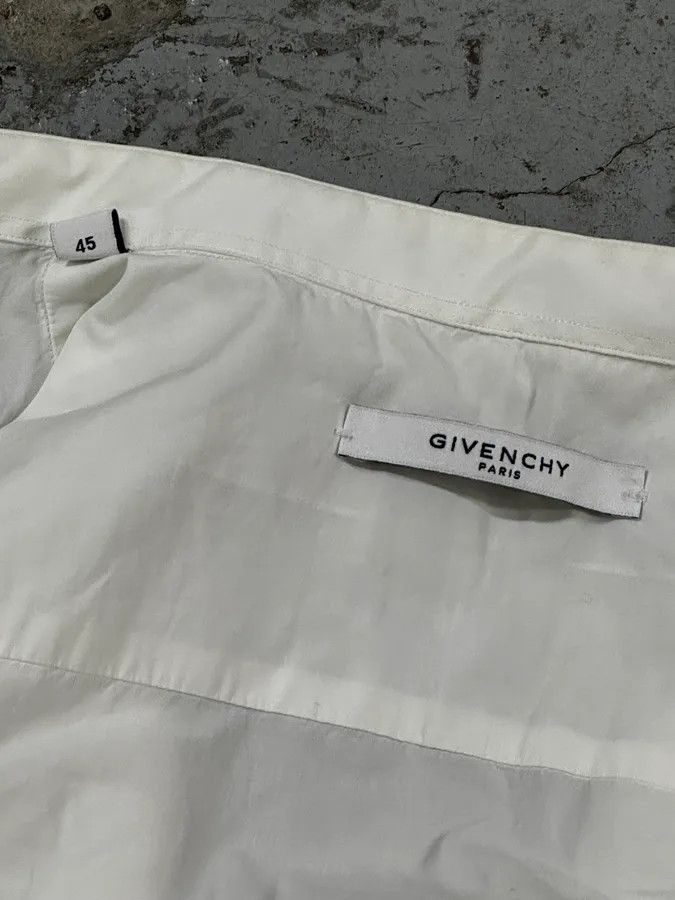 Givenchy SS2017 Givenchy Embroided Wings White Shirt by Riccardo Tisci Size US L / EU 52-54 / 3 - 9 Thumbnail