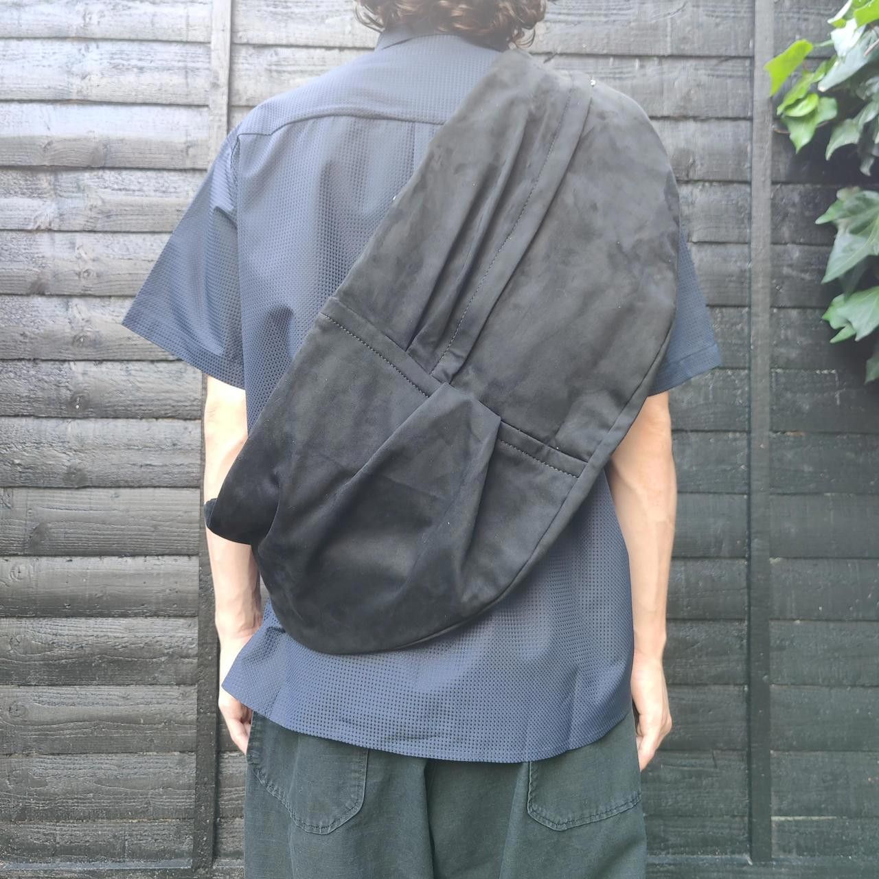 Other Black Buttoned Sling Bag Size ONE SIZE - 1 Thumbnail