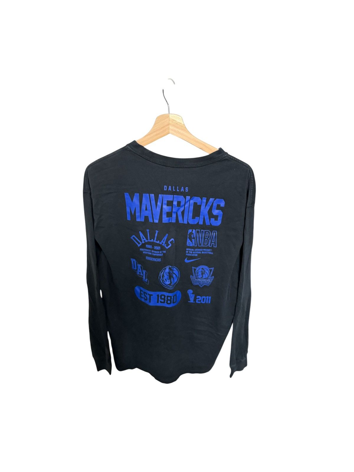 Other Long Sleeve NBA Dallas Mavericks Shirt Size US M / EU 48-50 / 2 - 2 Thumbnail