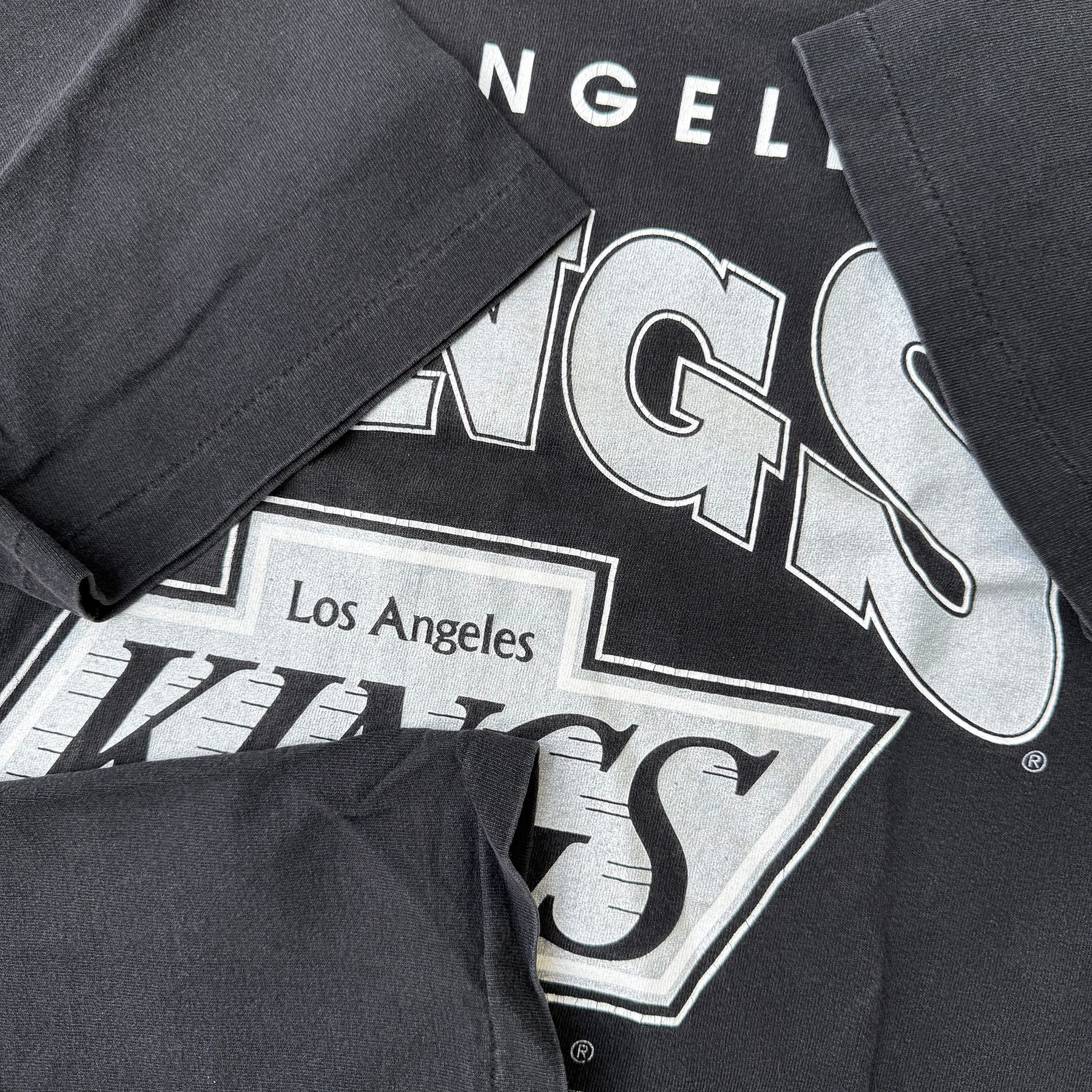 NHL 1993 Los Angeles Kings NHL Hockey Tee Size US L / EU 52-54 / 3 - 4 Thumbnail