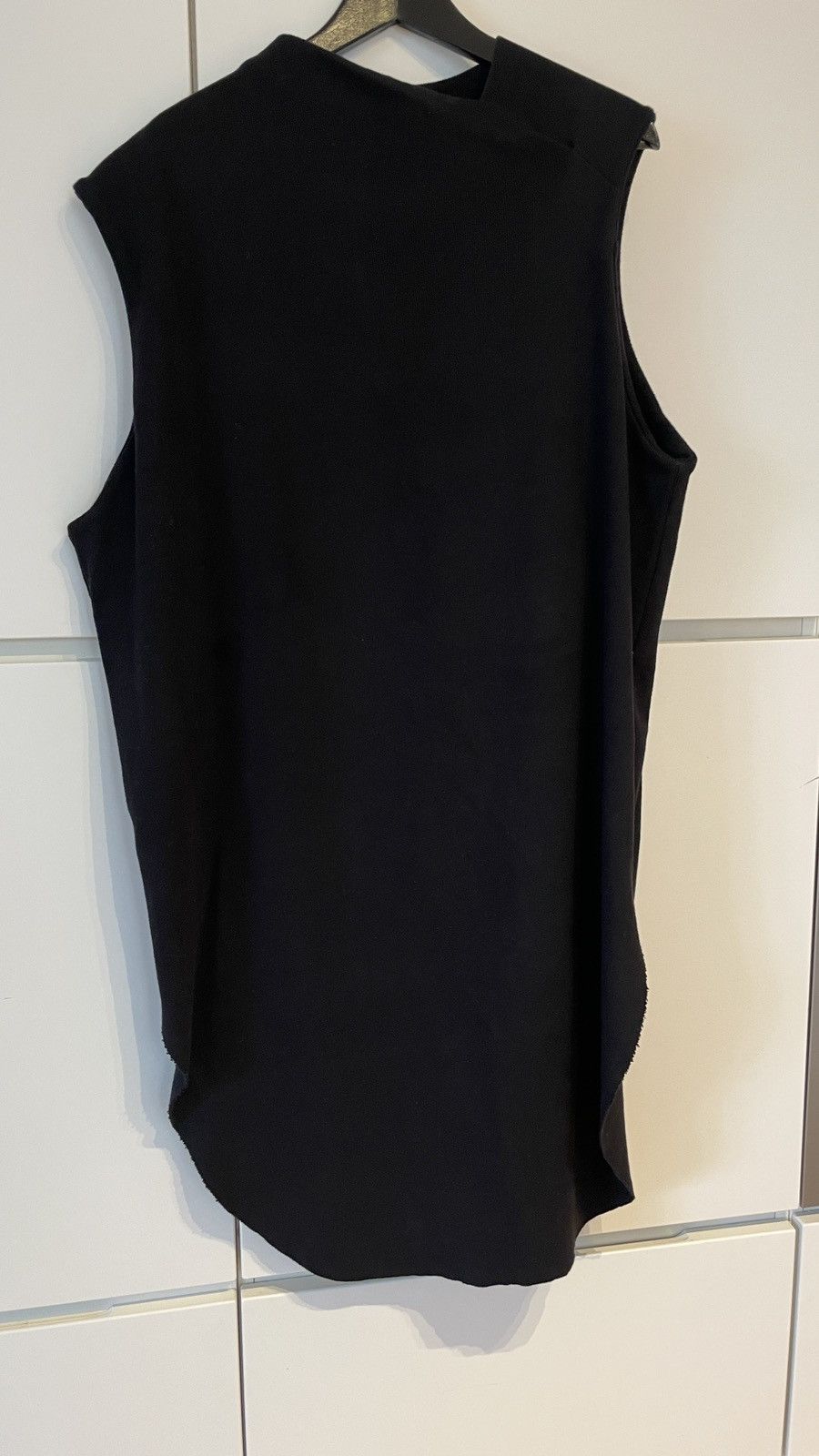 image of Joe Chia Top in Black, Men's (Size Medium)