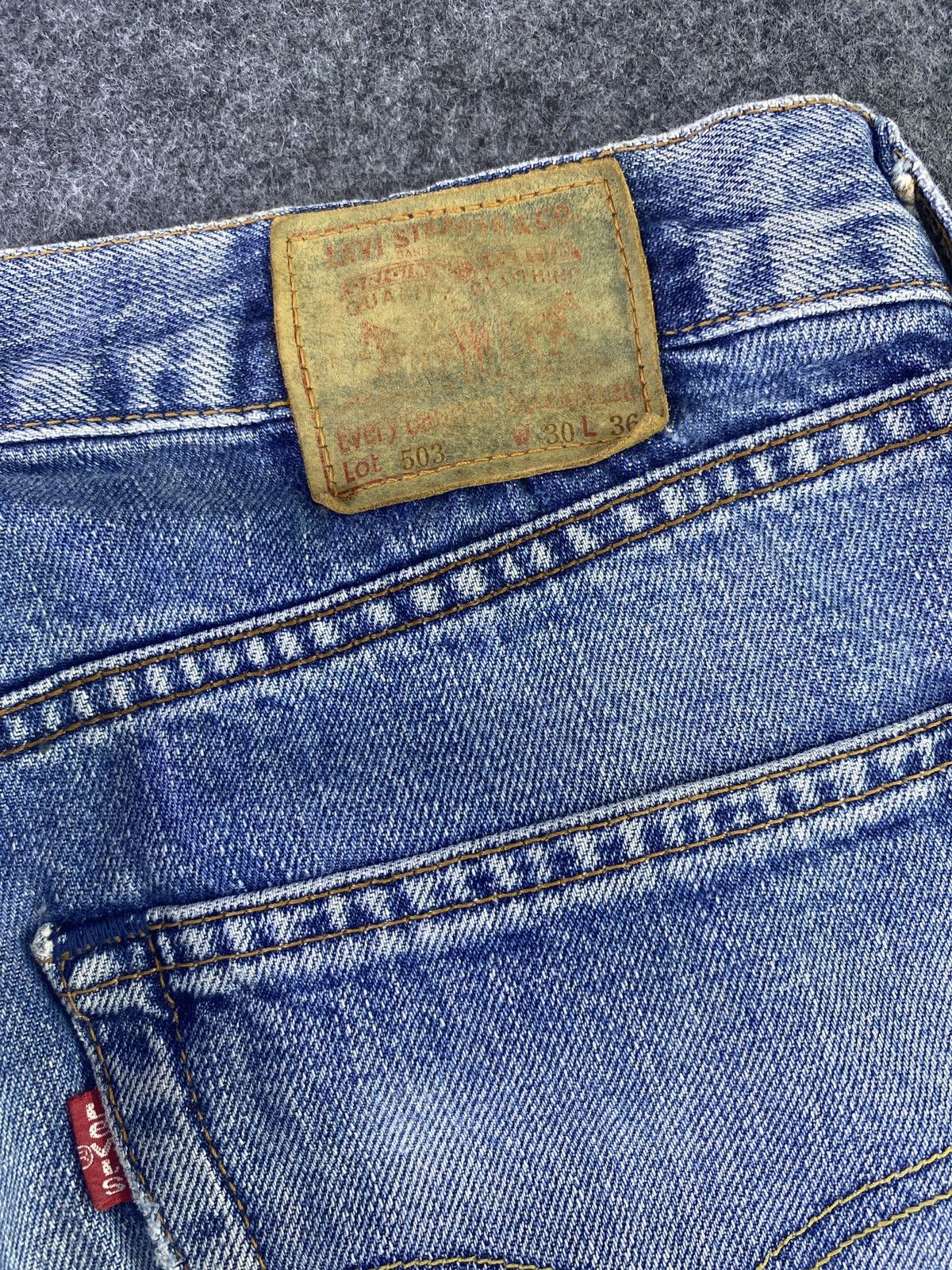Jean × Levi's × Vintage VINTAGE LEVIS 503 DISTRESS BLUE WASH JEANS - J906 Size US 30 / EU 46 - 12 Thumbnail