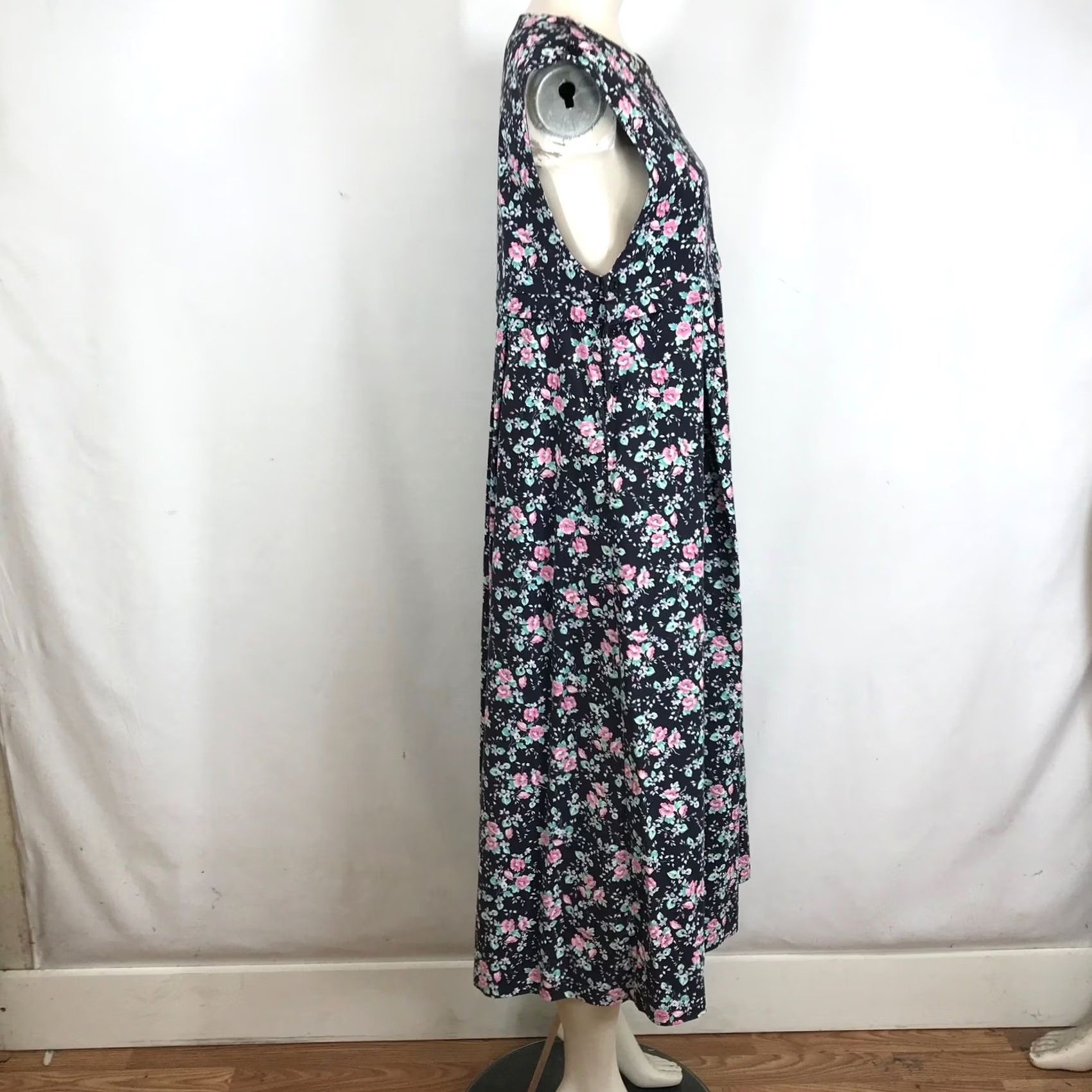 Laura Ashley VINTAGE Laura Ashley Maxi Dress Navy Pink 1990s Floral Cotton Empire Waist Womens Size L / US 10 / IT 46 - 4 Thumbnail