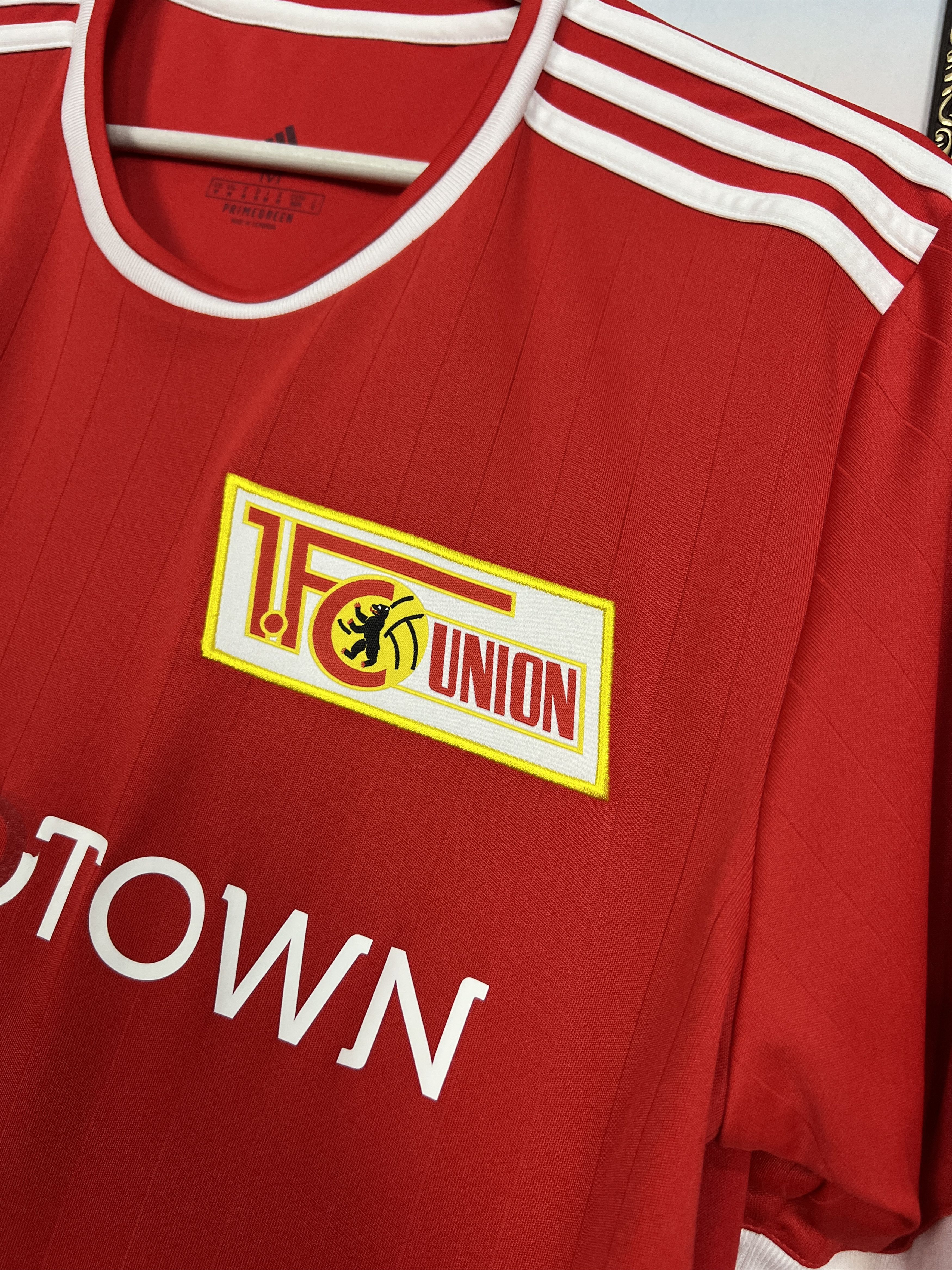 Adidas 1. FC Union Berlin Home football shirt Soccer Jersey Trikot Size US M / EU 48-50 / 2 - 8 Thumbnail