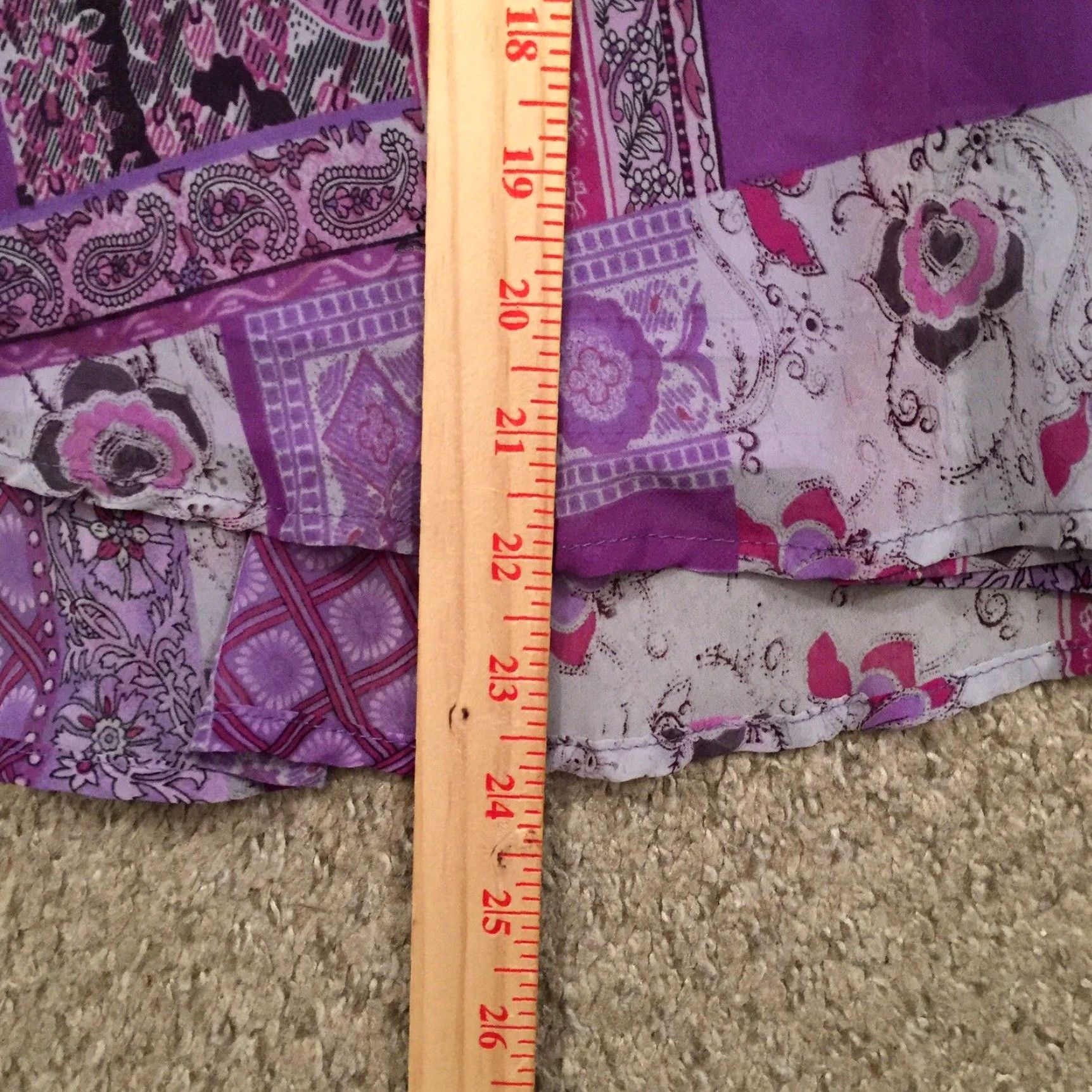 Vintage B. Moss Skirt Knee Length A-Line Purple 6 Geometric Lightweight Lined Polyester Womens Regular Zip Closure Size 28" / US 6 / IT 42 - 6 Thumbnail
