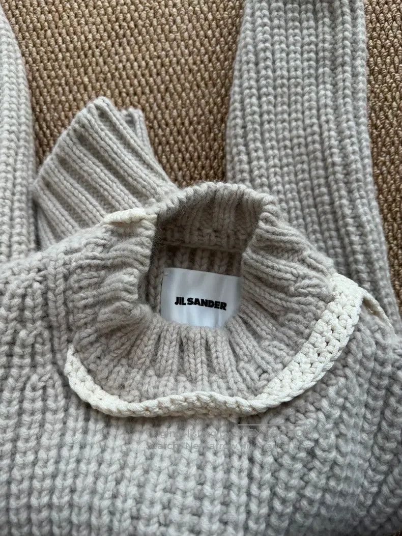 Jil Sander Jil Sander size 36 Light grey striped turtleneck sweater Size S / US 4 / IT 40 - 8 Thumbnail