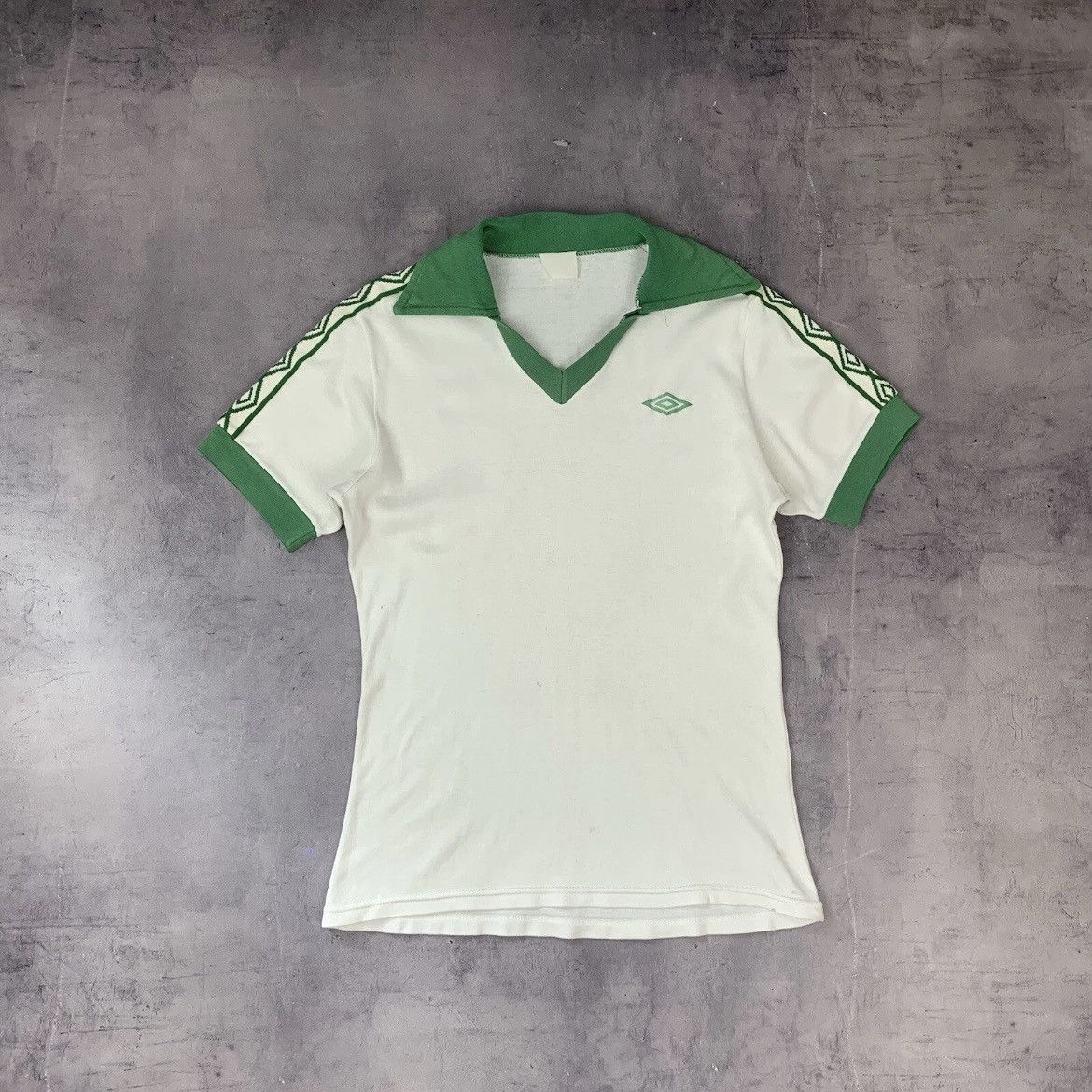 Umbro Rare! Umbro Soccer Jersey Shirt 80s Celtic? Size US M / EU 48-50 / 2 - 2 Thumbnail